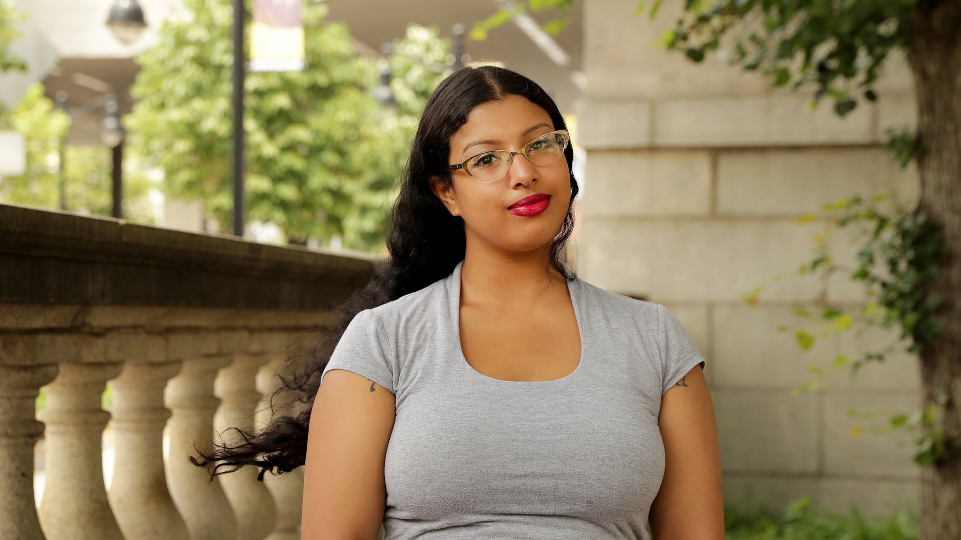 Anyssa Q. El-Manfaa excelled at Community College of Philadelphia and has earned scholarships to cover the cost of finishing her bachel0r’s degree at Swarthmore College. DAVID MAIALETTI/THE PHILADELPHIA INQUIRER/TNS