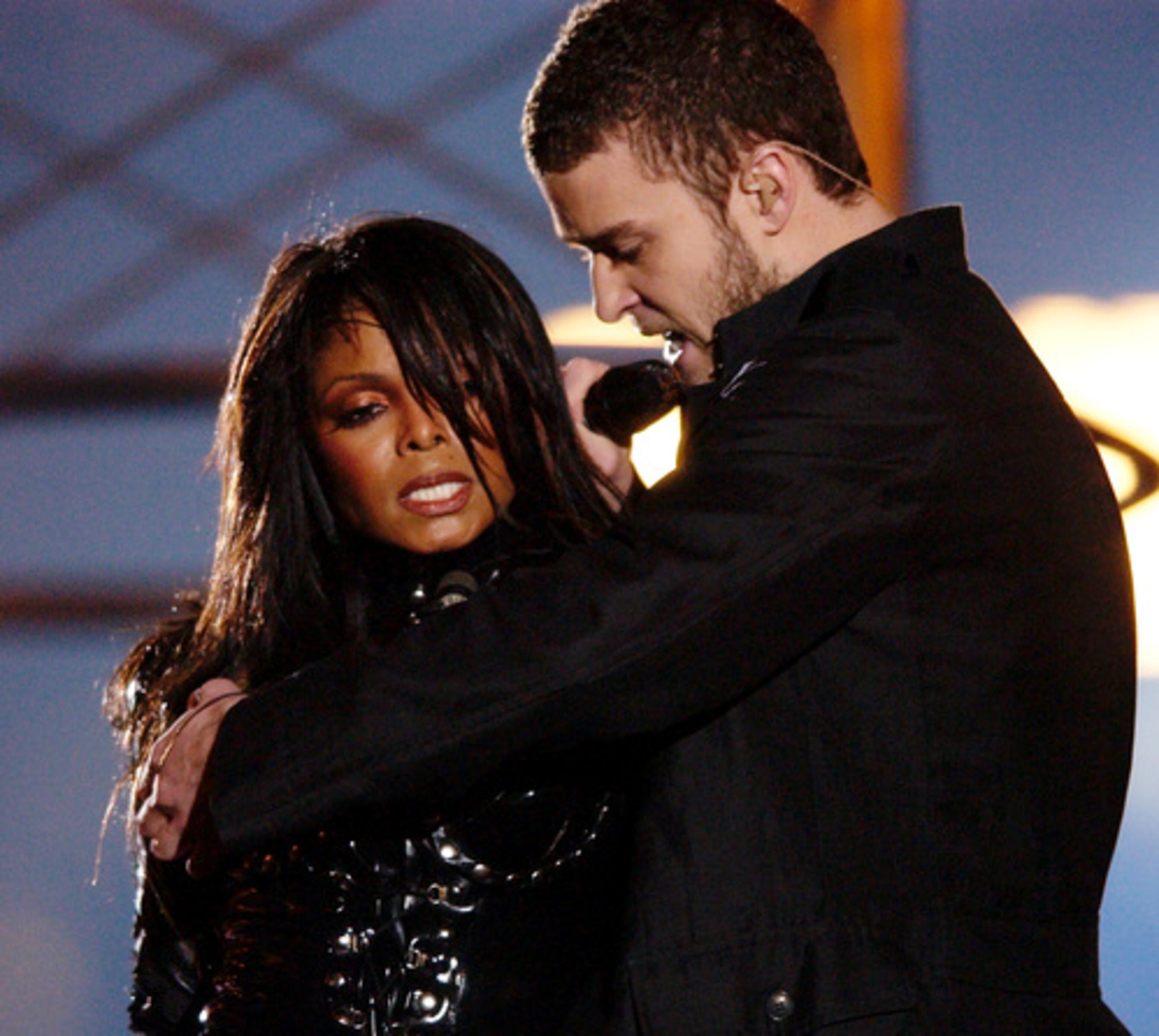 2004: It was the most talked about halftime show ever. Justin Timberlake ripped off part of Janet Jackson's top at the end of the performance, exposing her right breast to a TV audience of 90 million. The incident set off a firestorm, with the FCC fining CBS $550,000.
