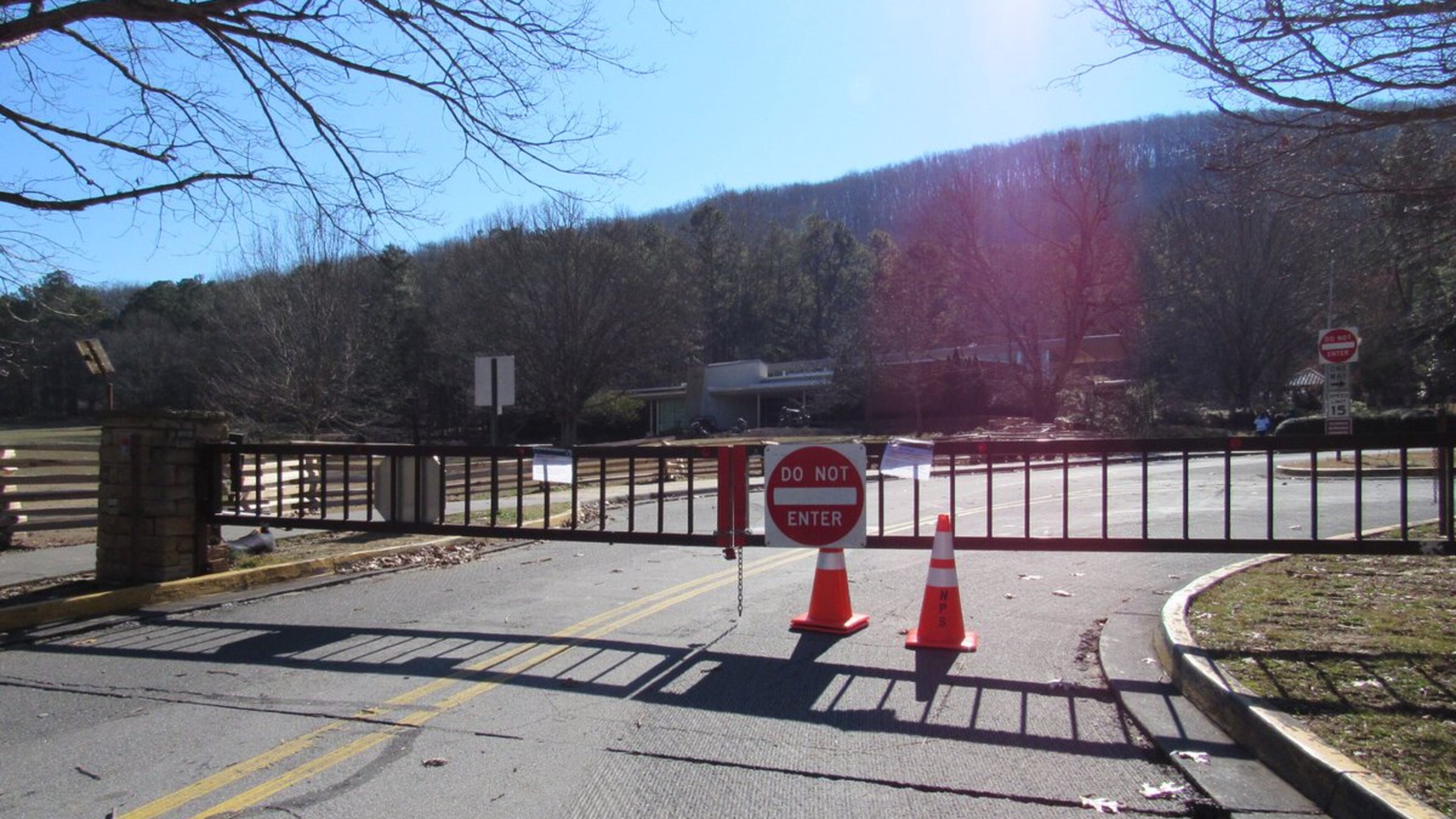 Kennesaw Mountain National Battlefield Park was still in “shutdown” mode on Saturday, January 26, 2019, meaning the main parking lot was closed to traffic. (Photo: Jennifer Brett/AJC)