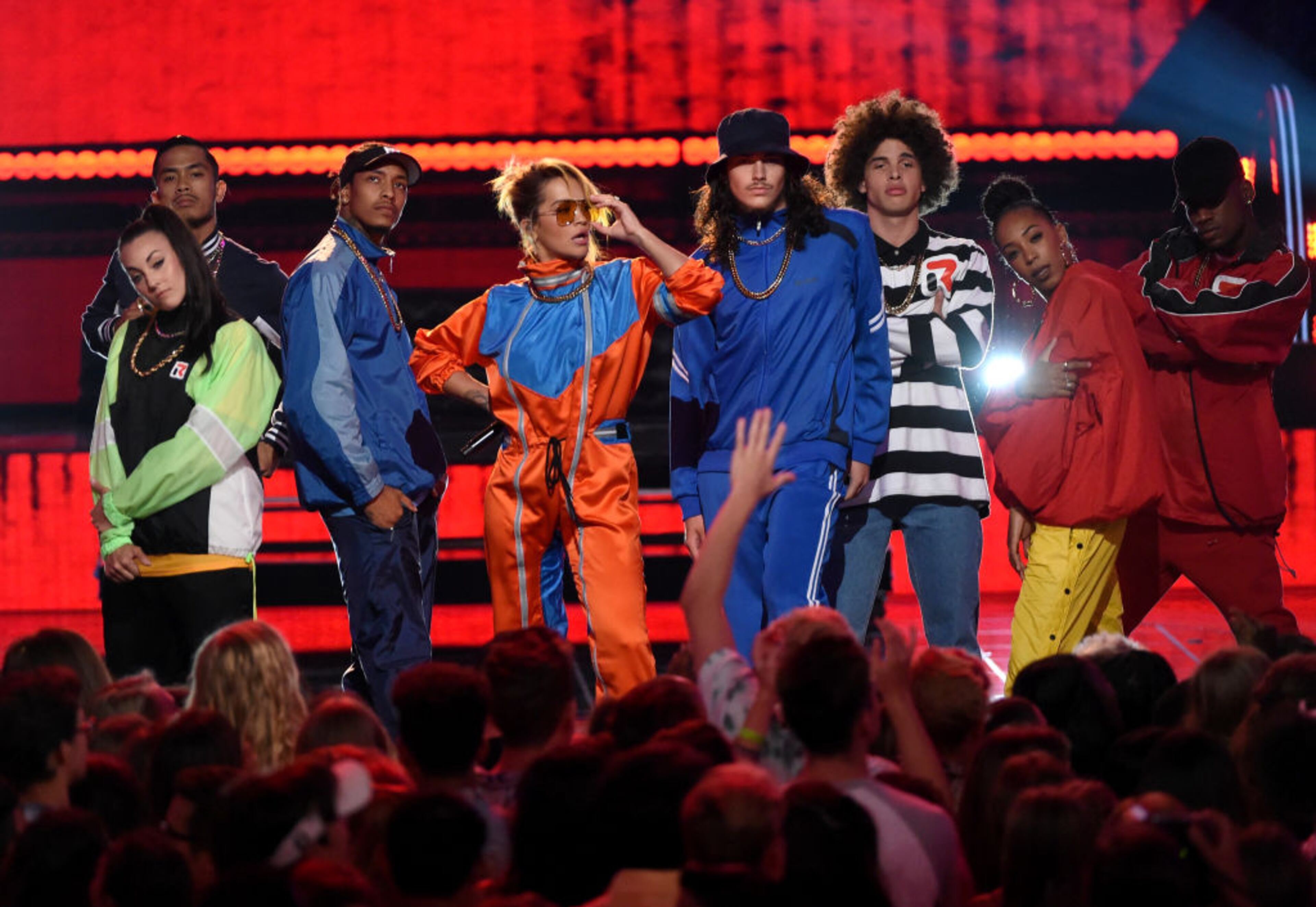 LOS ANGELES, CA - AUGUST 13: Rita Ora (C) performs onstage during the Teen Choice Awards 2017 at Galen Center on August 13, 2017 in Los Angeles, California. (Photo by Kevin Winter/Getty Images)