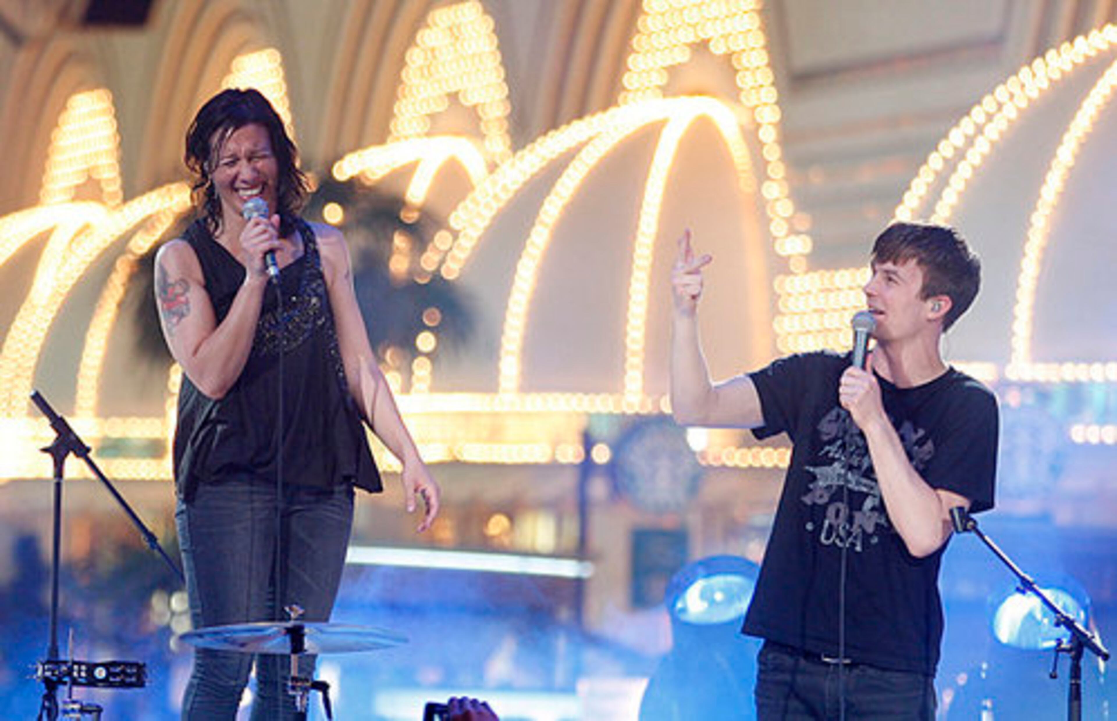 Kim Shifino, left, and Matt Johnson of Matt and Kim perform.