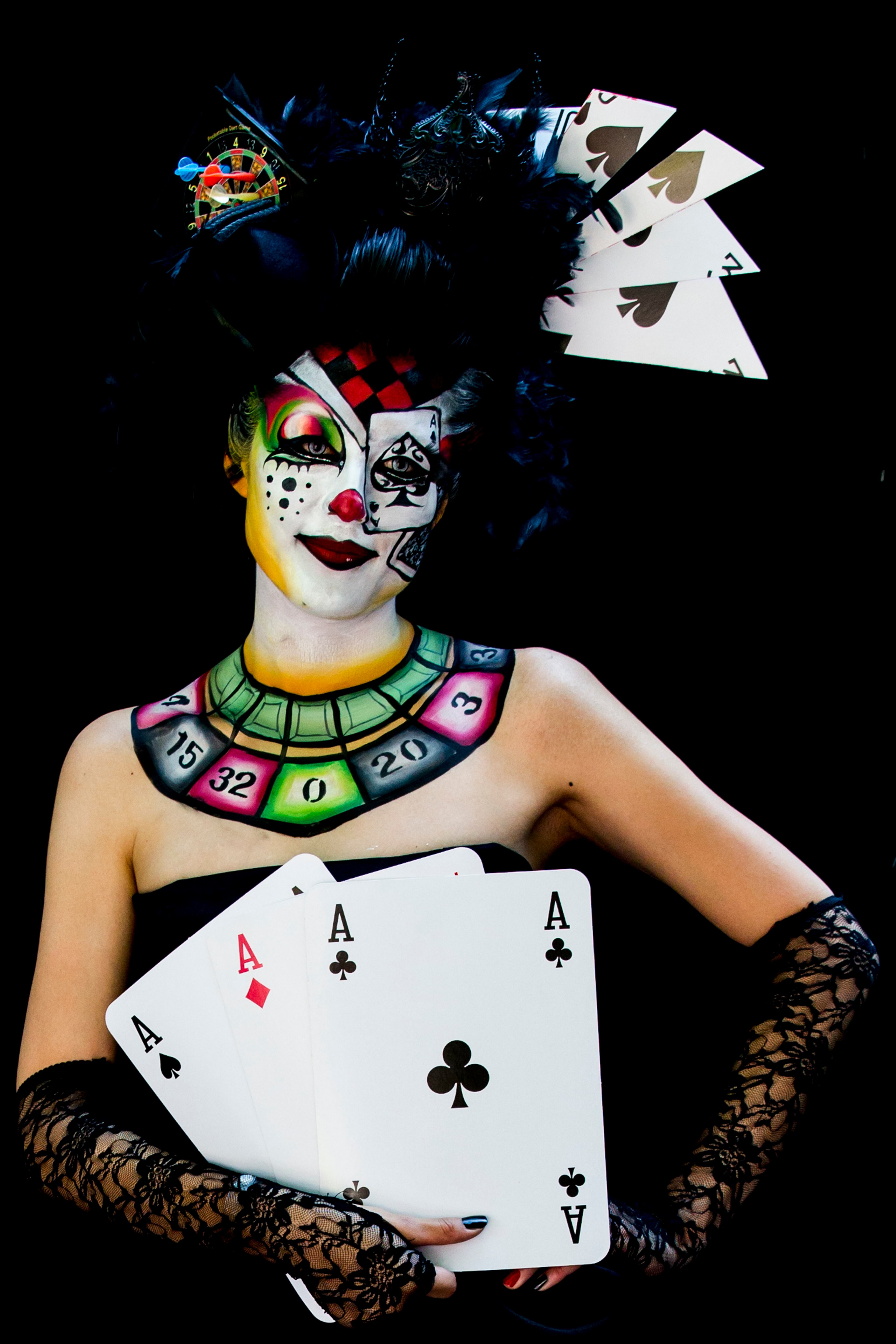 POERTSCHACH AM WOERTHERSEE, AUSTRIA - JULY 04: A model poses for a picture during the World Bodypainting Festival 2015 on July 4, 2015 in Poertschach am Woerthersee, Austria. (Photo by Jan Hetfleisch/Getty Images)