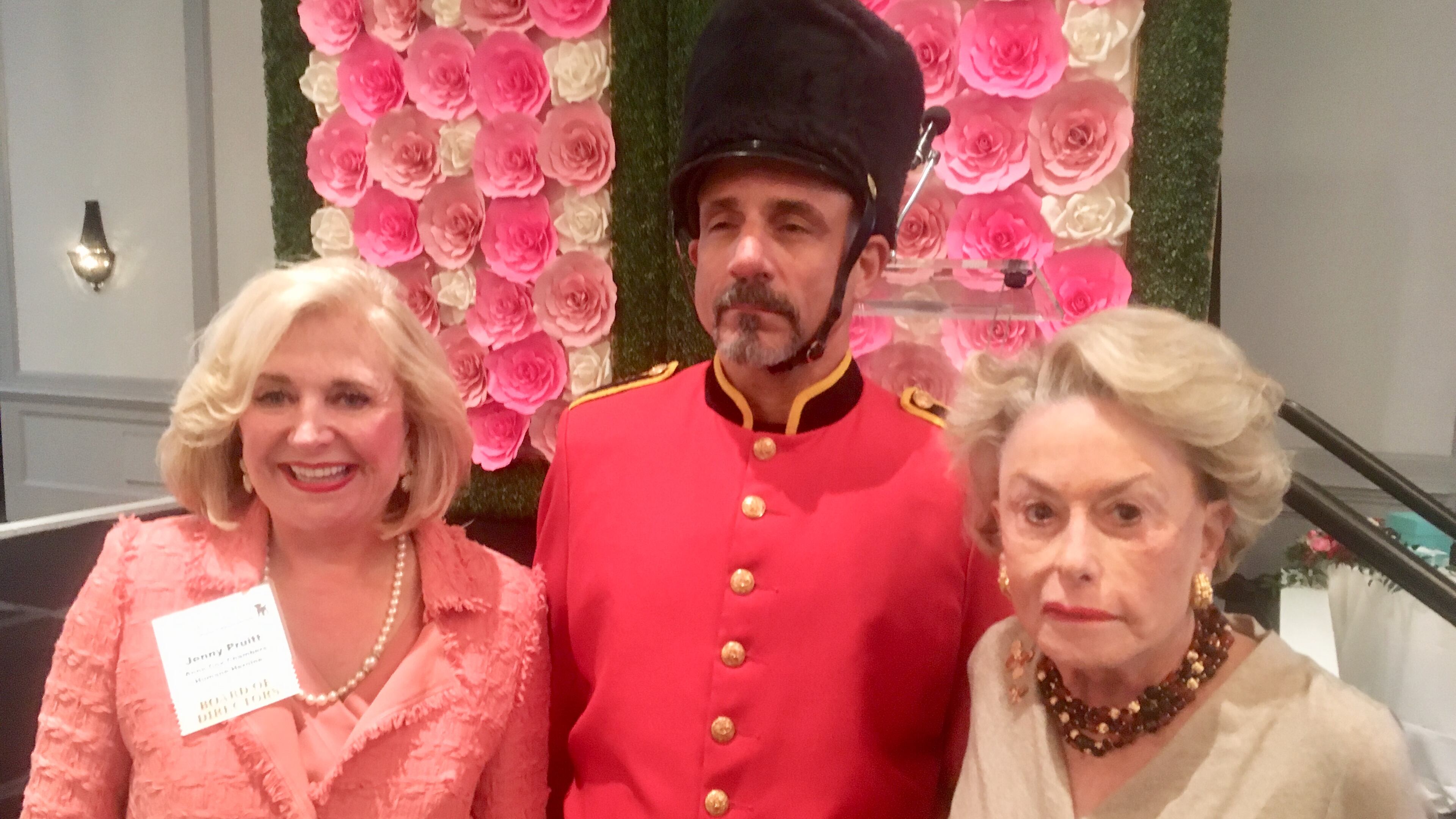 Honoree Jenny Pruitt, left and Susan Tucker under the watchful gaze of a "Beefeater." Photos: Jennifer Brett