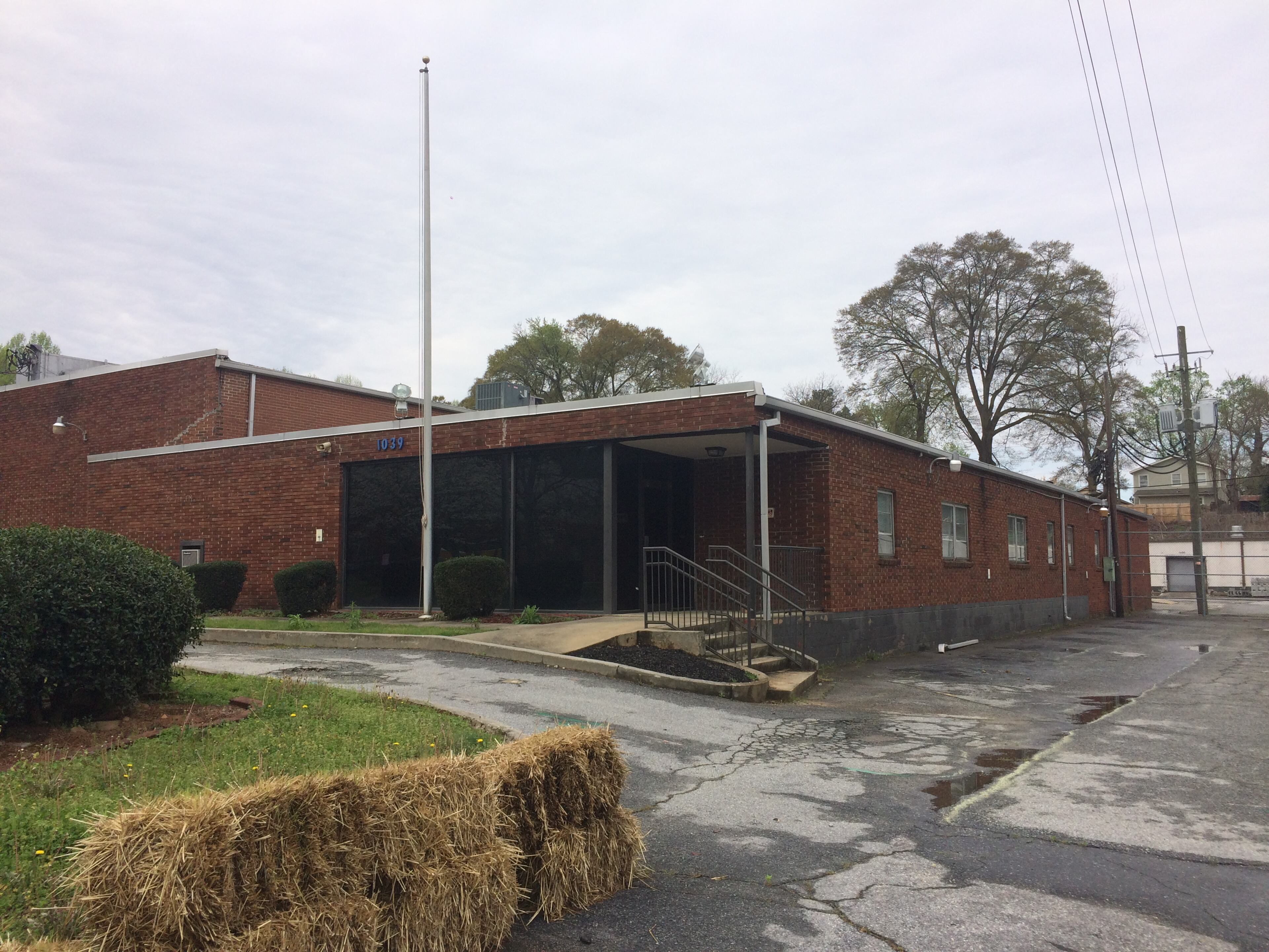 Pre-renovation views of The Beacon on March 28, 2017.