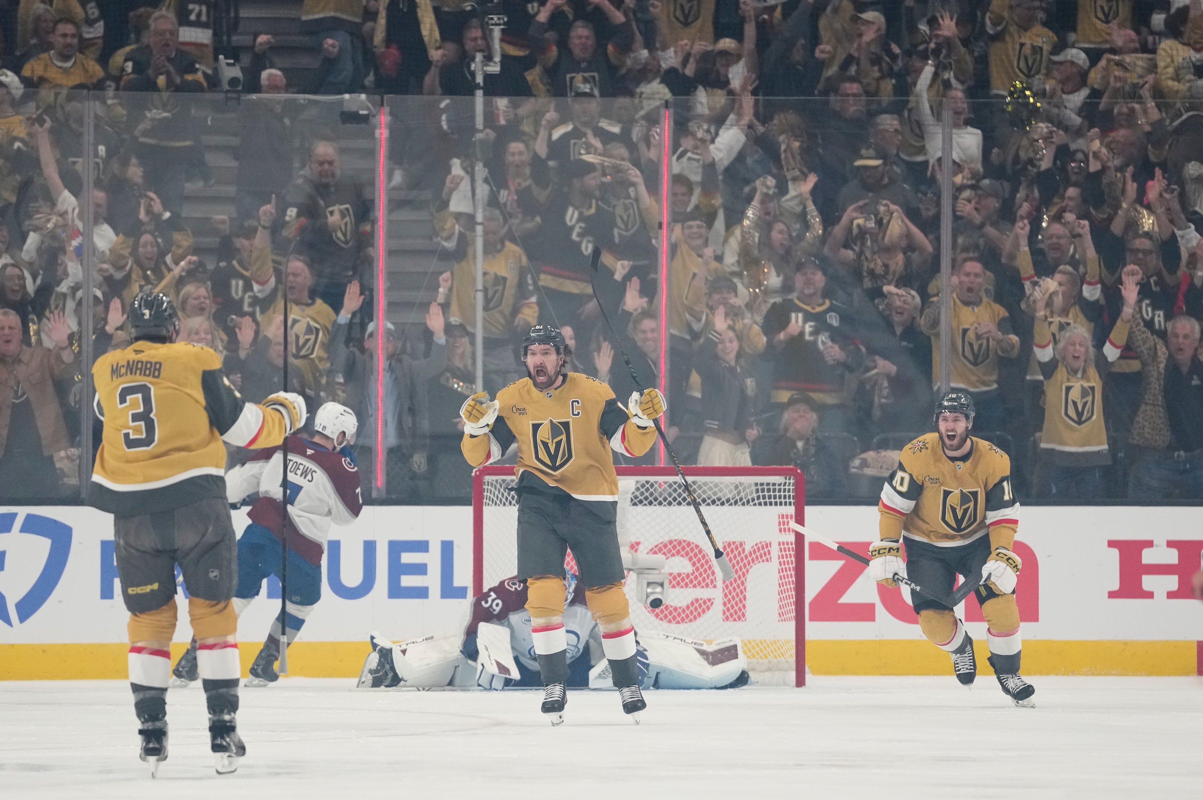 Avalanche Golden Knights Hockey