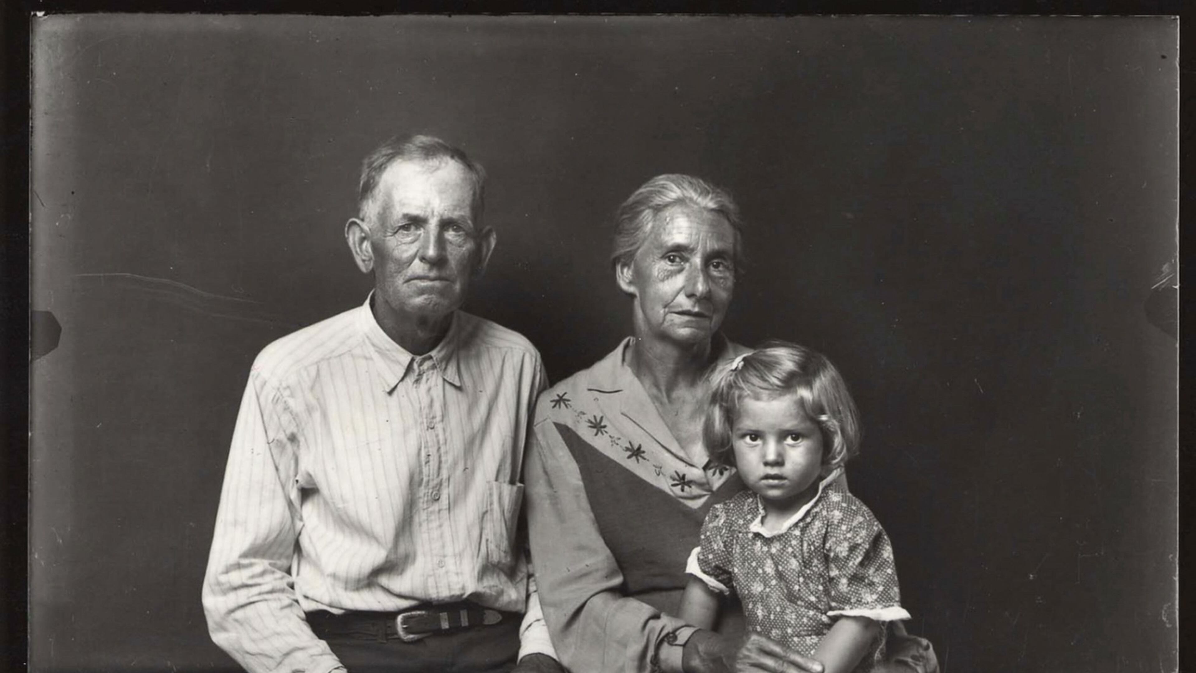 "Disfarmer: A Portrait of America," a documentary on photographer Mike Disfarmer (1884-1959) and his quintessential portraits of the people of Arkansas, will be shown Oct. 8 at SCADshow. Also to be screened: "Picture Man," a video portrait of the late Atlanta photographer Oraien Catledge. The showings are part of Atlanta Celebrates Photography. CONTRIBUTED BY THE DISFARMER PROJECT