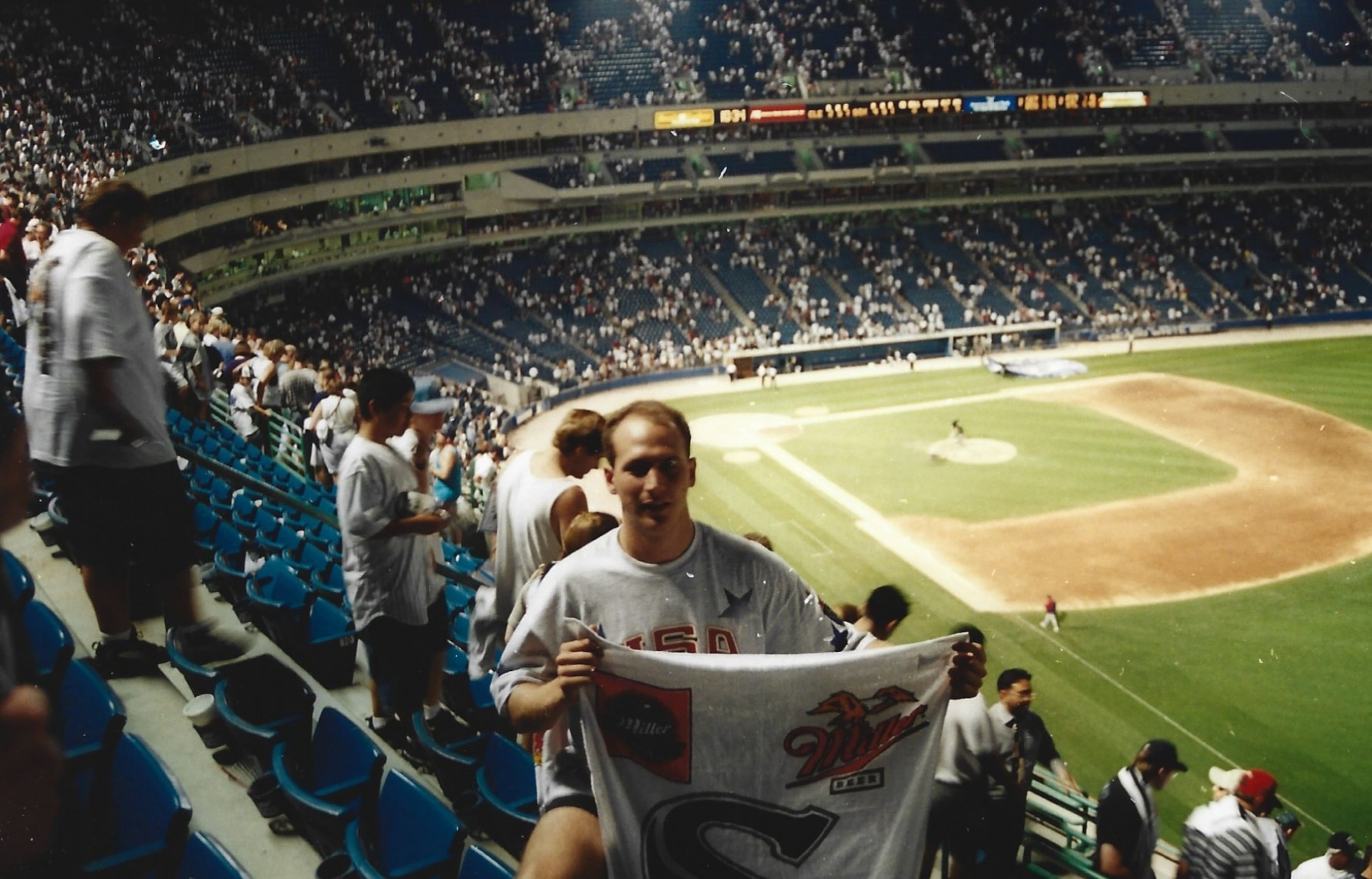 Steve poses at Comiskey Park, home of the Chicago White Sox. (Courtesy of Steve Leo)