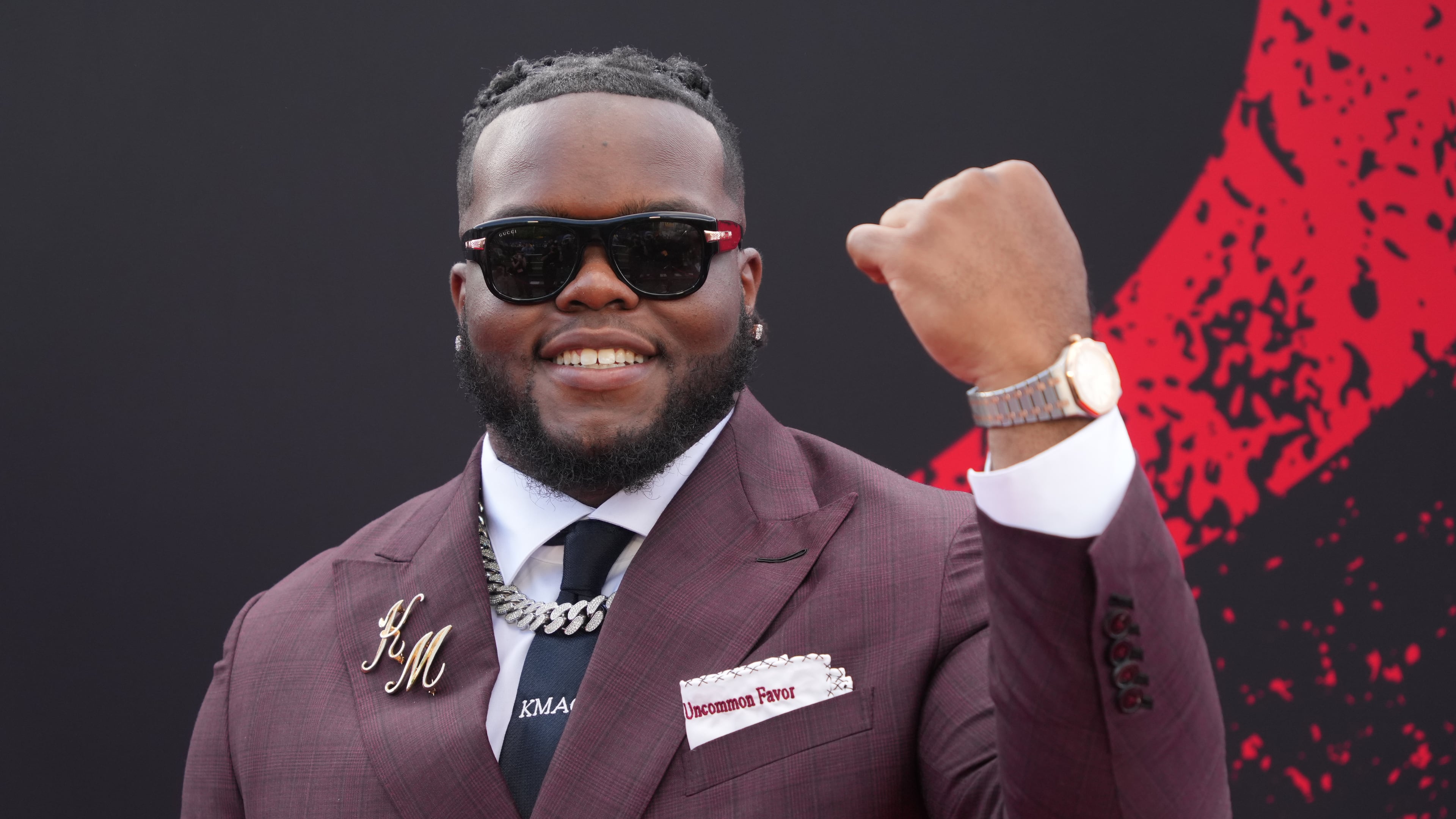 Ohio State defensive lineman Kayden McDonald poses on the red carpet before the first round of the NFL football draft, Thursday, April 23, 2026, in Pittsburgh. (AP Photo/Gene J. Puskar)