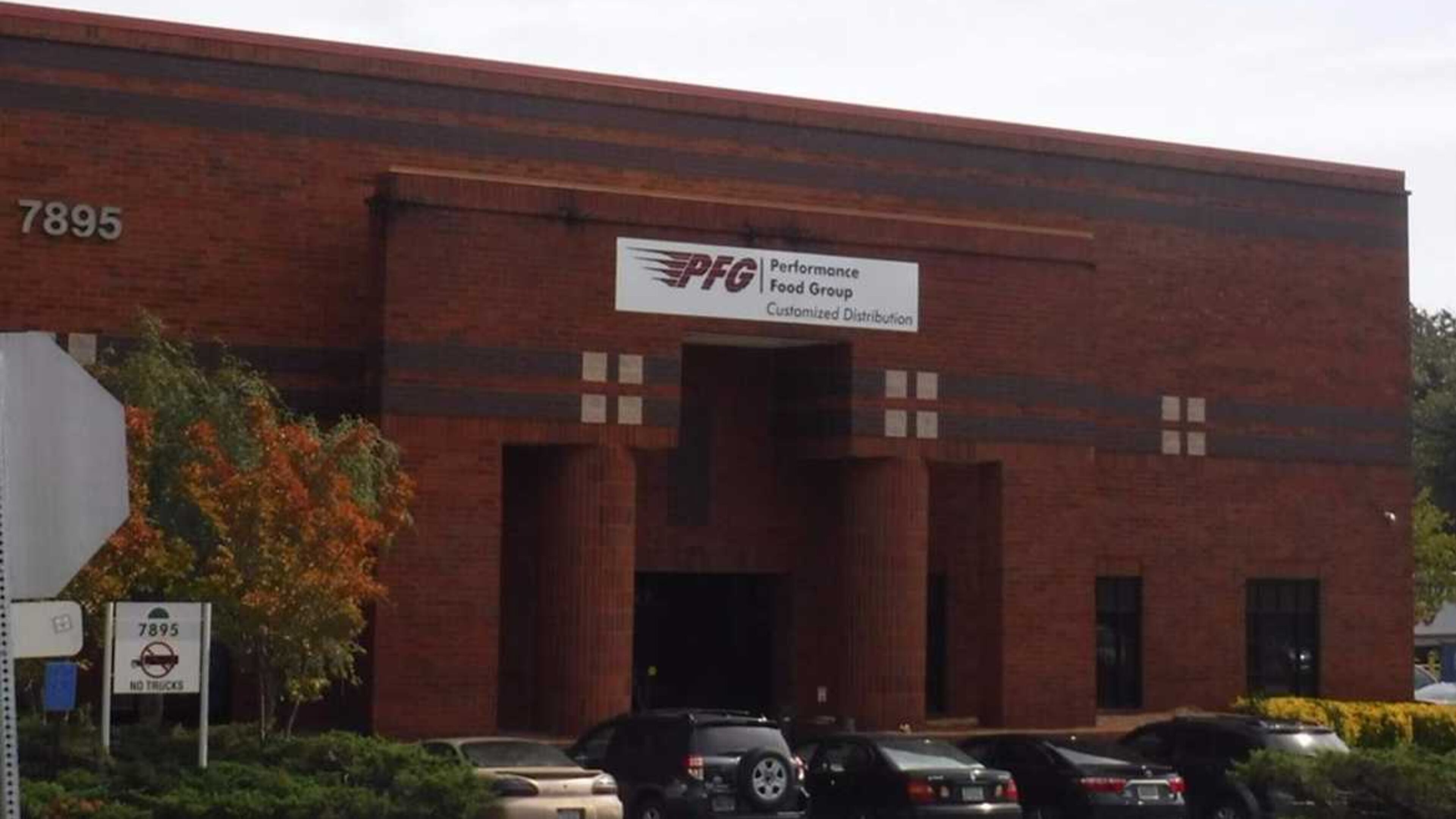 Performance Food Group has closed its Ausinform facility, prompting 170 layoffs.