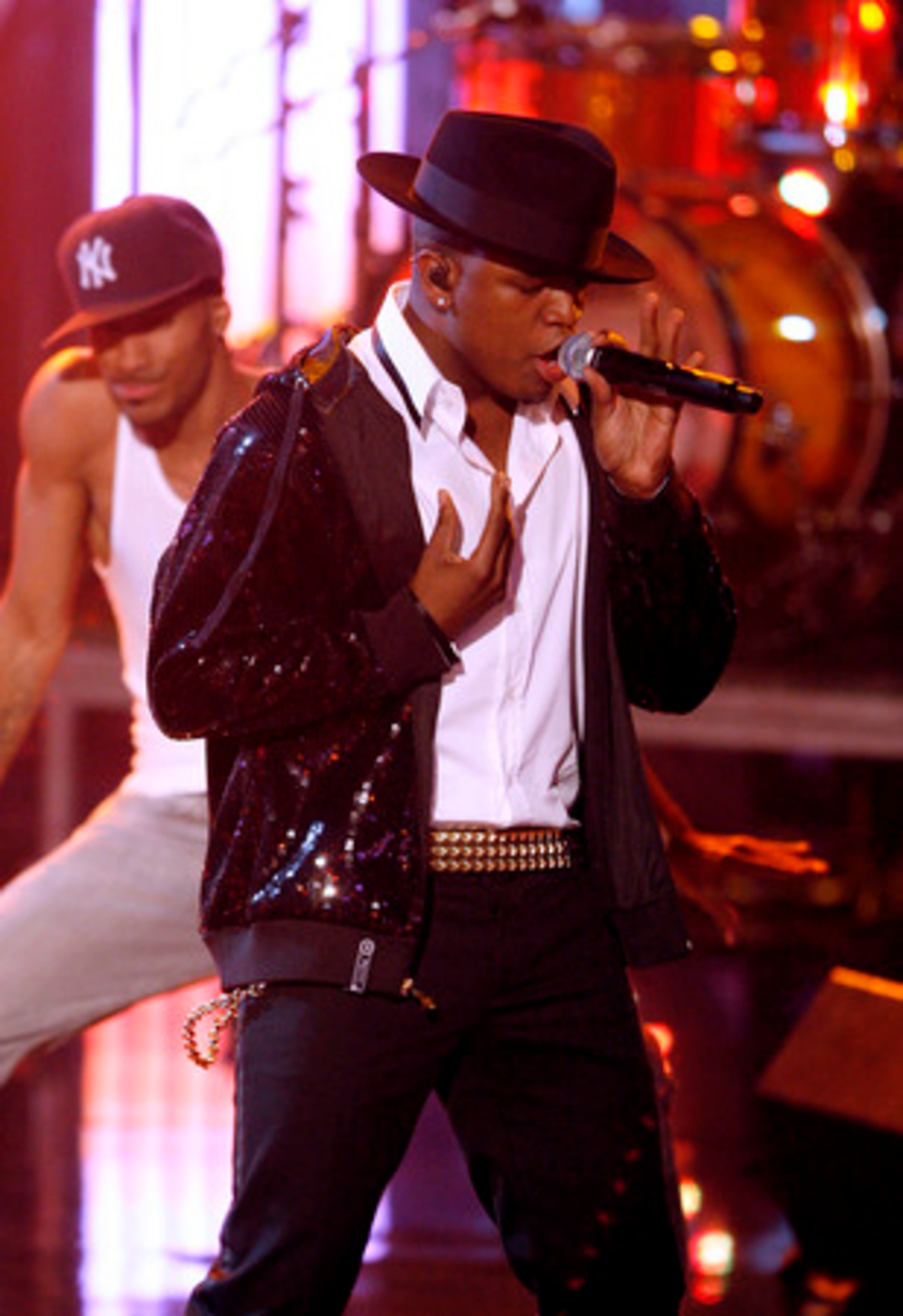 Atlanta's Ne-Yo, performing at the fourth annual VH1 Hip Hop Honors, is a Soul/Rhythm & Blues nominee with Akon and T-Pain.