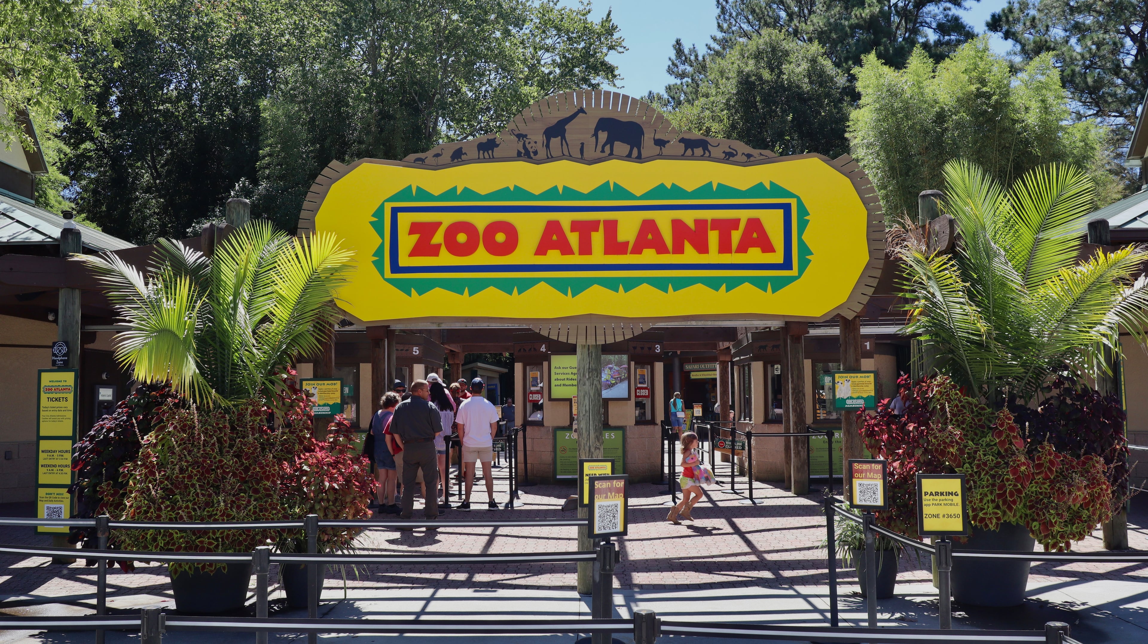 Get behind the scenes with the amazing Wild Encounters at Zoo Atlanta