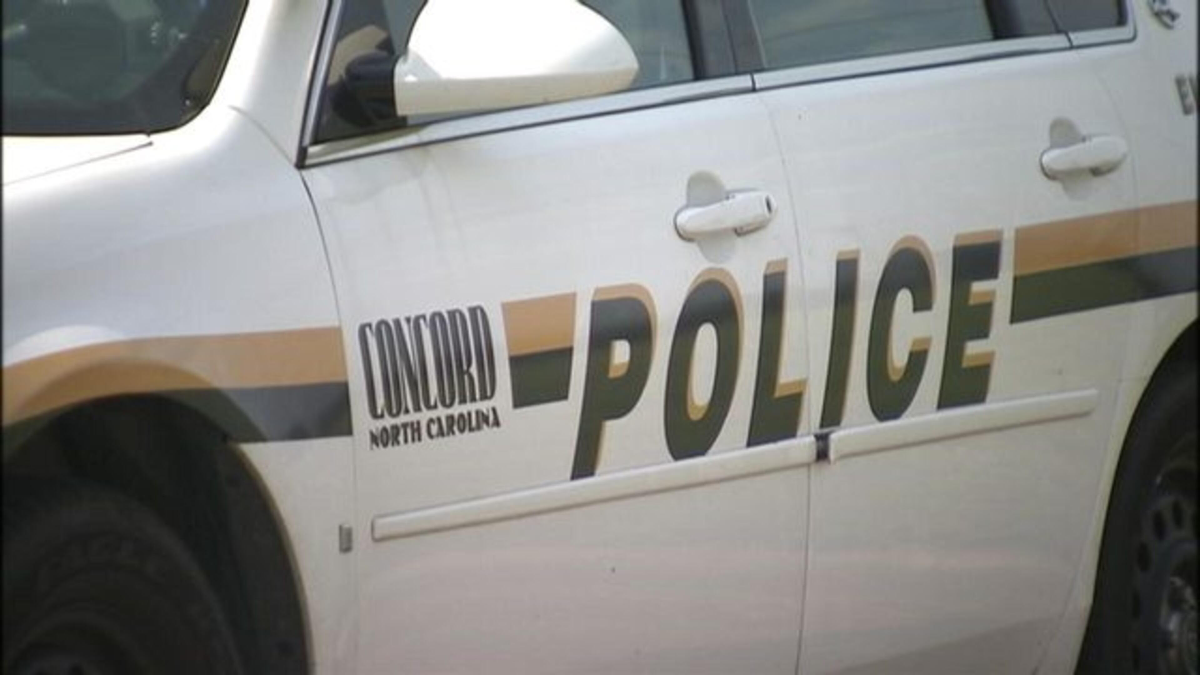 Police say a woman died after shooting herself accidentally at a Ruby Tuesday's restaurant in North Carolina.