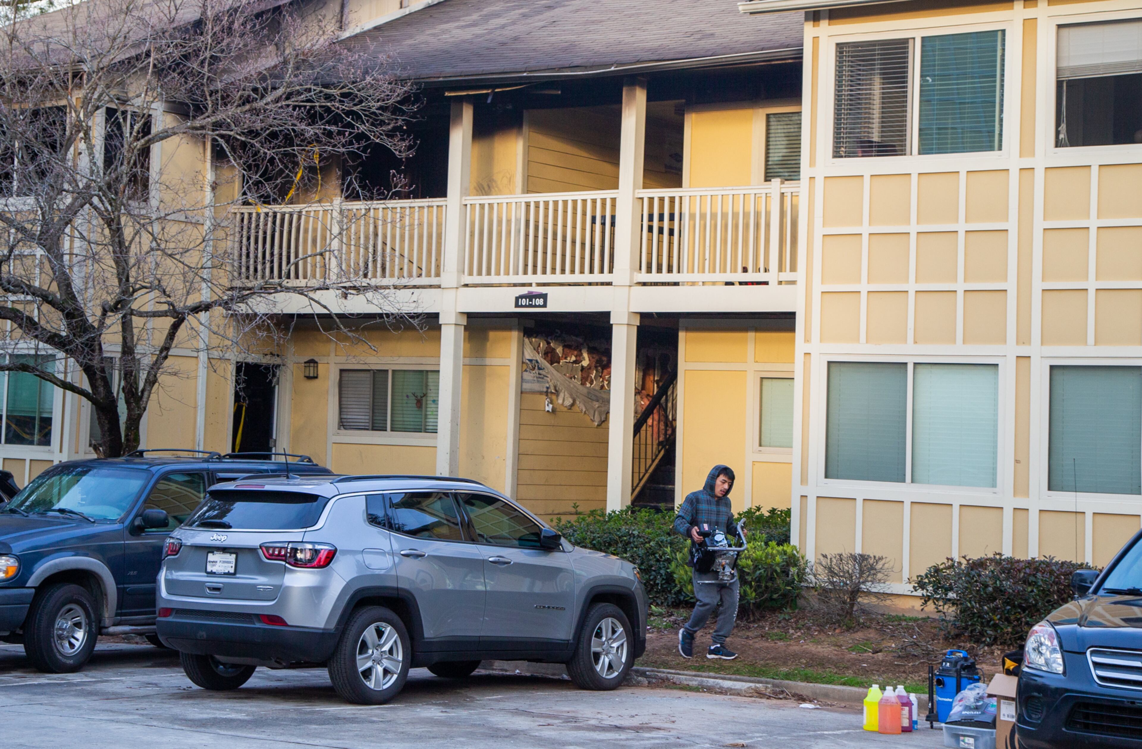 A fire early Thursday damaged four units in the 100 building of the Bloom at Dawson apartments in Norcross, according to officials.