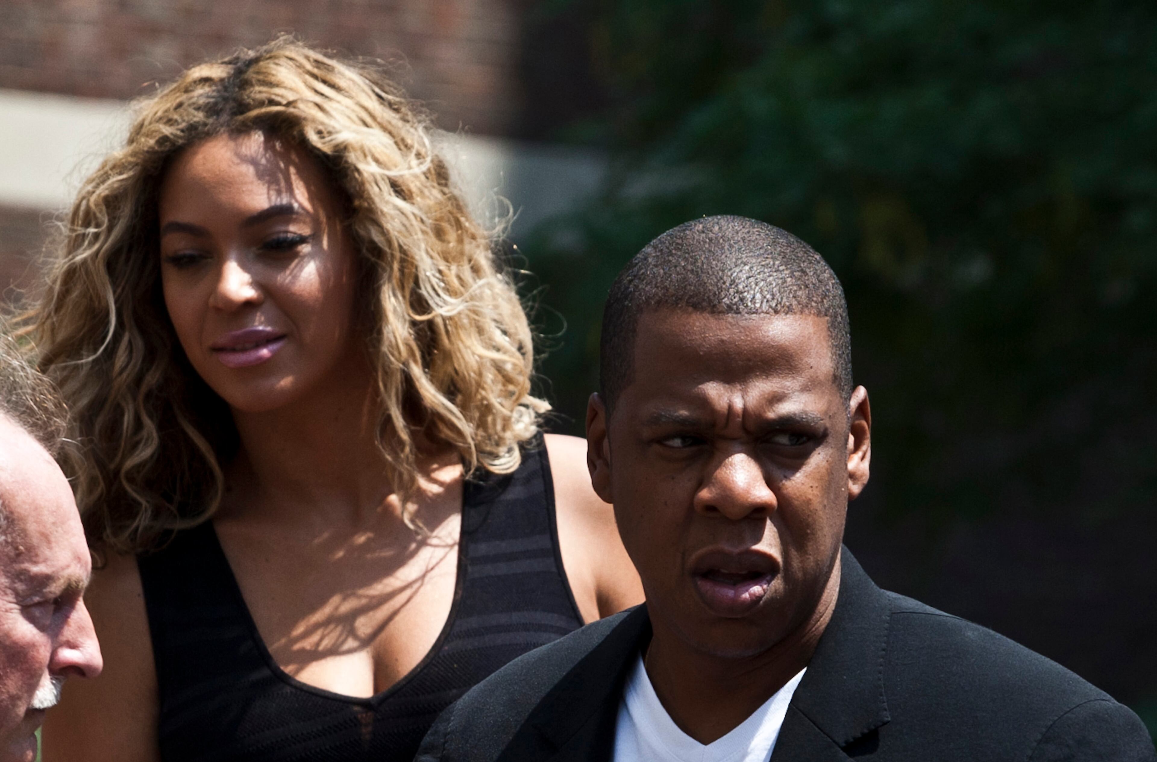 The power couple was booed by the press when they decided not to give red carpet interviews at the 2011 Met Gala.