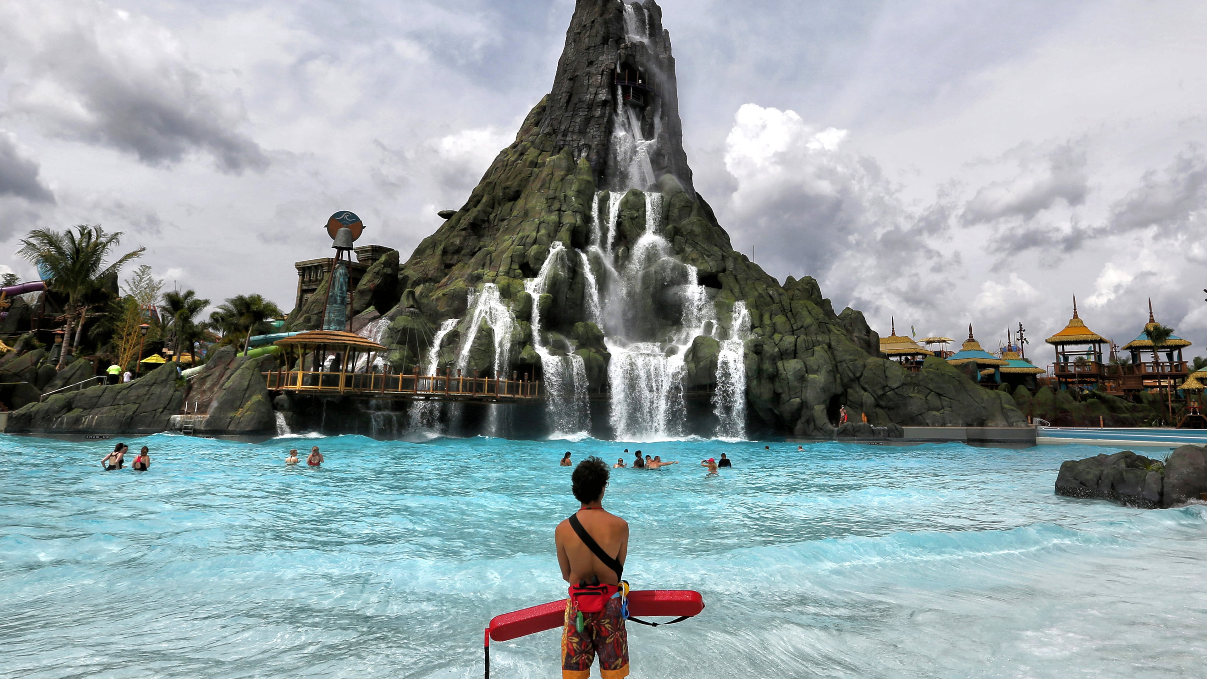 A view of the Krakatau volcano, the centerpiece water attraction at Universal Orlando’s Volcano Bay, during a media preview, Wednesday, May 24, 2017, in Orlando, Fla. Volcano Bay is Universal Orlando’s newest park and opens to the public on Thursday. (Joe Burbank/Orlando Sentinel/TNS)