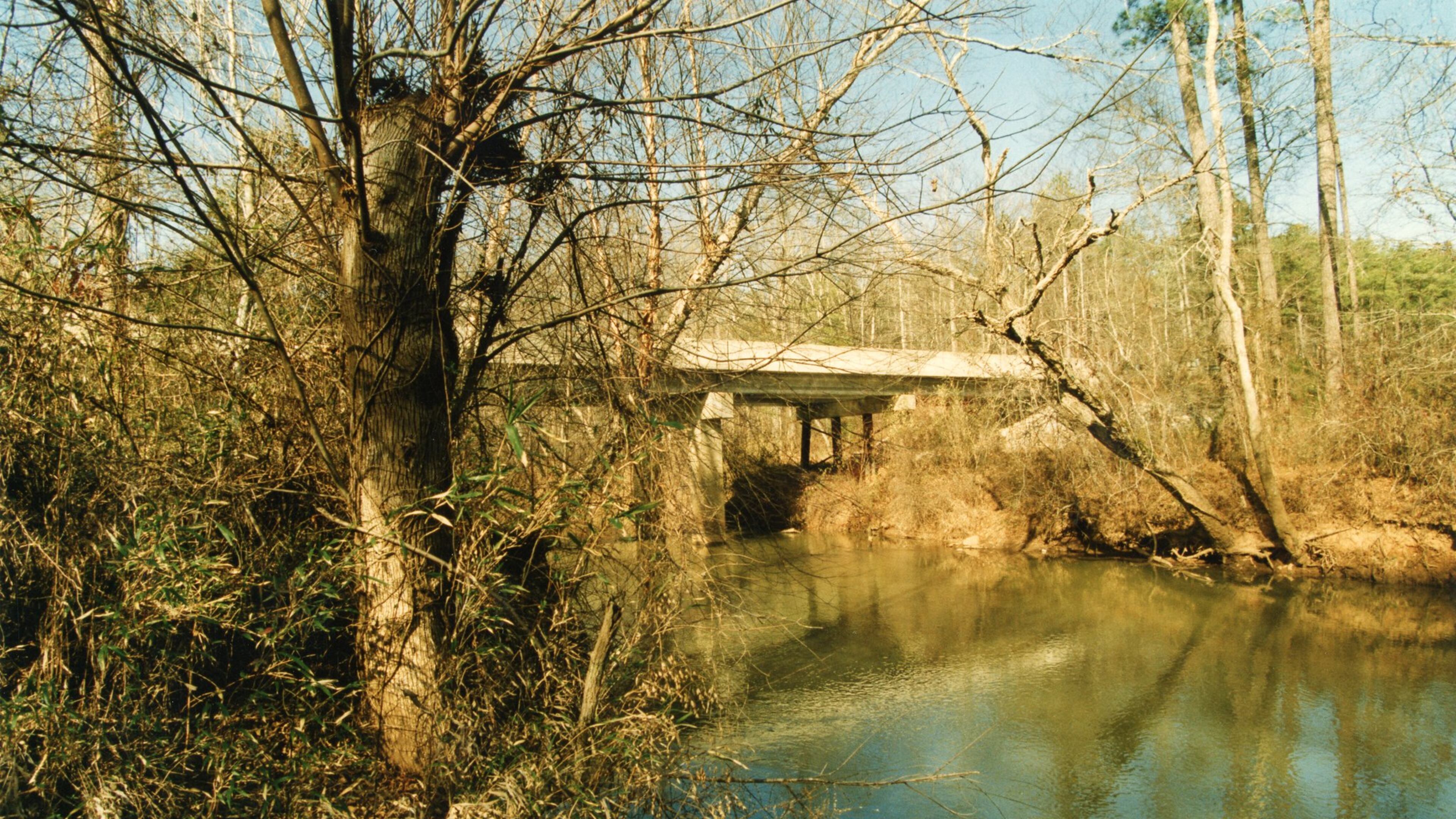 Site of the Moore’s Ford Bridge mass lynching, which took place on July 25, 1946 in Walton County, Ga., shown here on December 16, 1991. (Photo: Dwight Ross Jr. / The Atlanta Journal-Constitution)