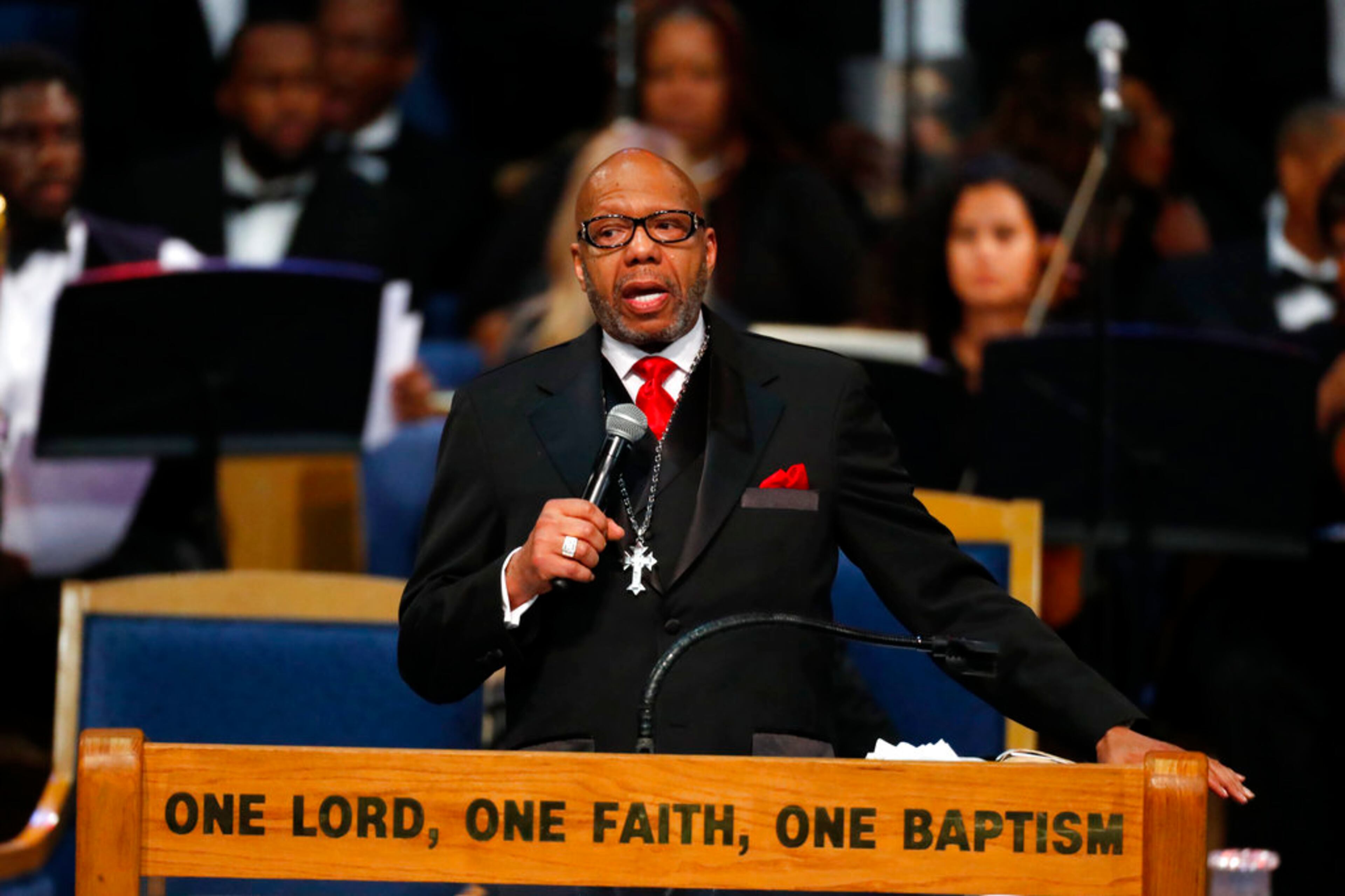 Rev. Jasper Williams, Jr., delivers the eulogy during the funeral service for Aretha Franklin at Greater Grace Temple, Friday, Aug. 31, 2018, in Detroit. Franklin died Aug. 16, 2018 of pancreatic cancer at the age of 76. (AP Photo/Paul Sancya)