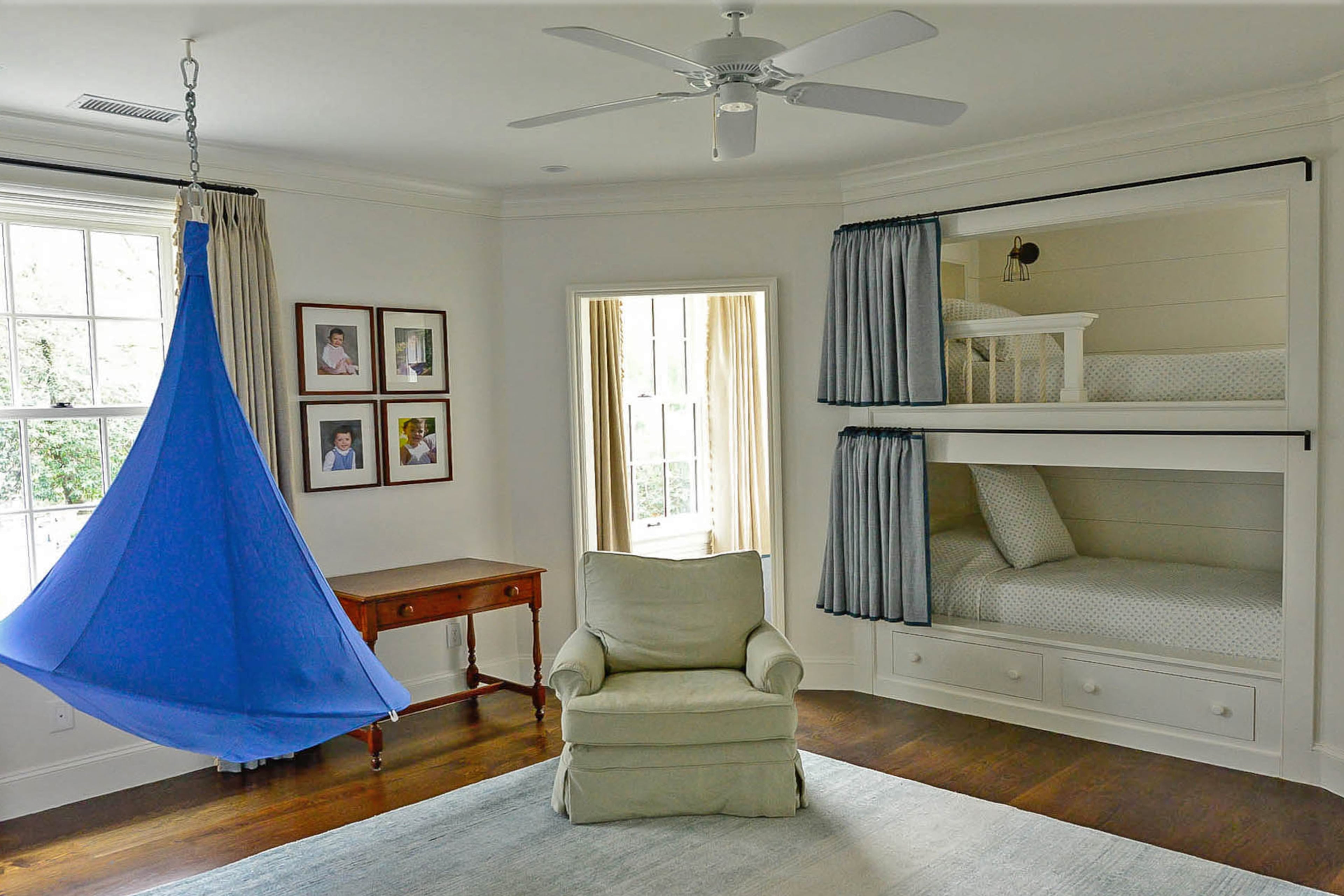 Bunkbeds in a guest room are just the setting for sleepovers.
