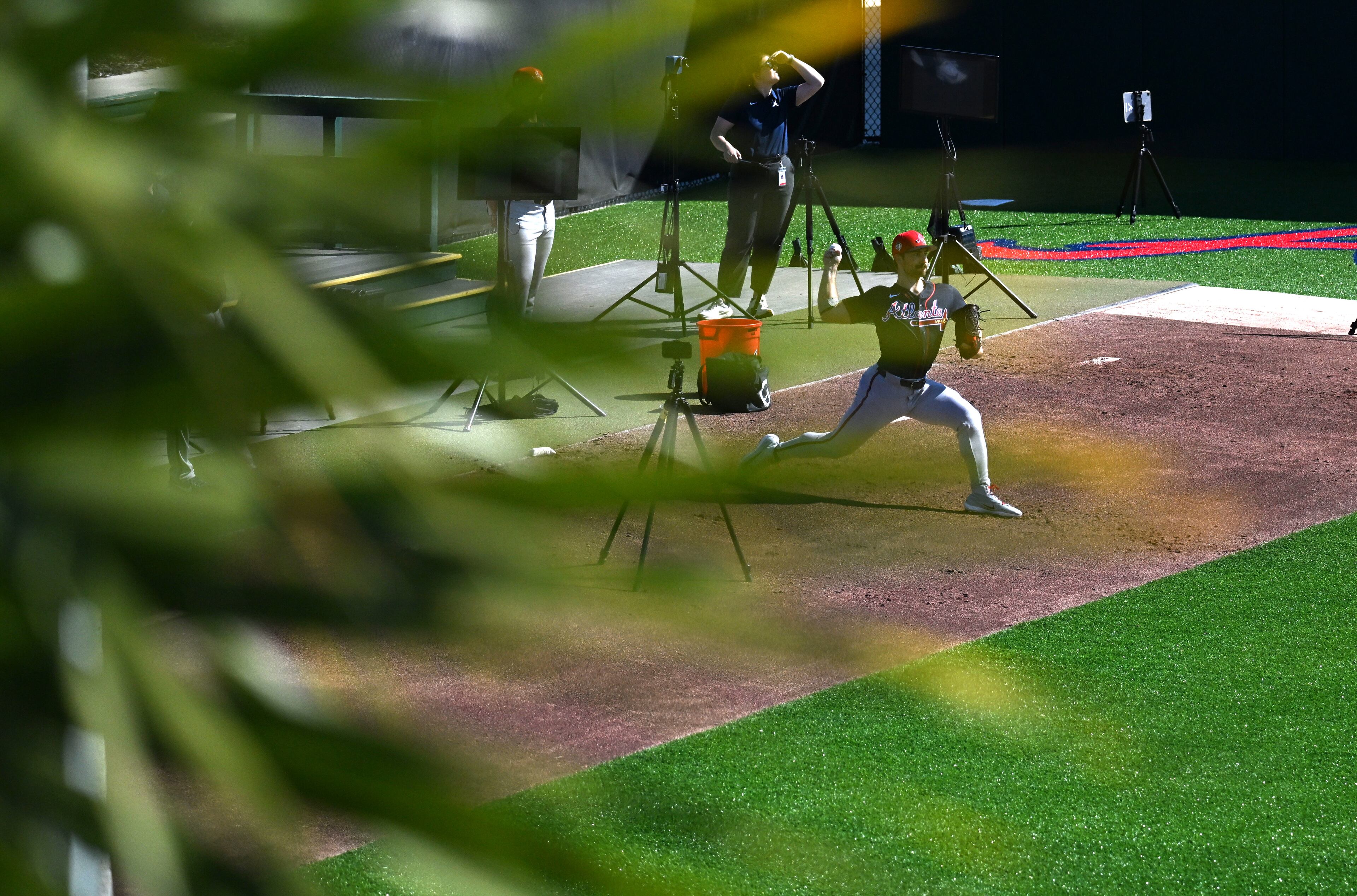 Atlanta Braves pitcher Spencer Strider throws during spring training workouts at CoolToday Park, Saturday, Feb. 14, 2026, in North Port, Fla. (Hyosub Shin/AJC)