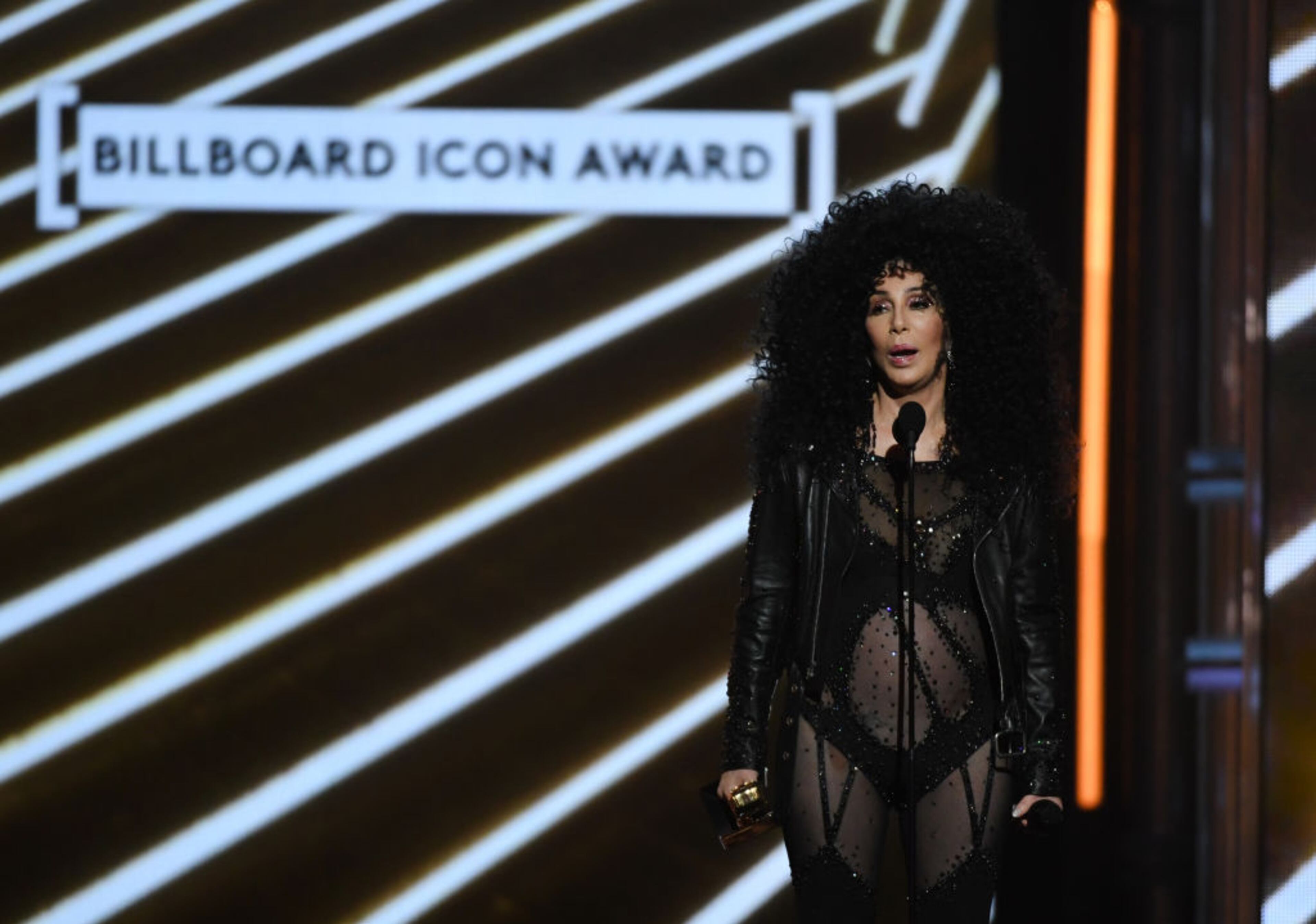 LAS VEGAS, NV - MAY 21: Honoree Cher accepts the Billboard Icon Award onstage during the 2017 Billboard Music Awards at T-Mobile Arena on May 21, 2017 in Las Vegas, Nevada. (Photo by Ethan Miller/Getty Images)