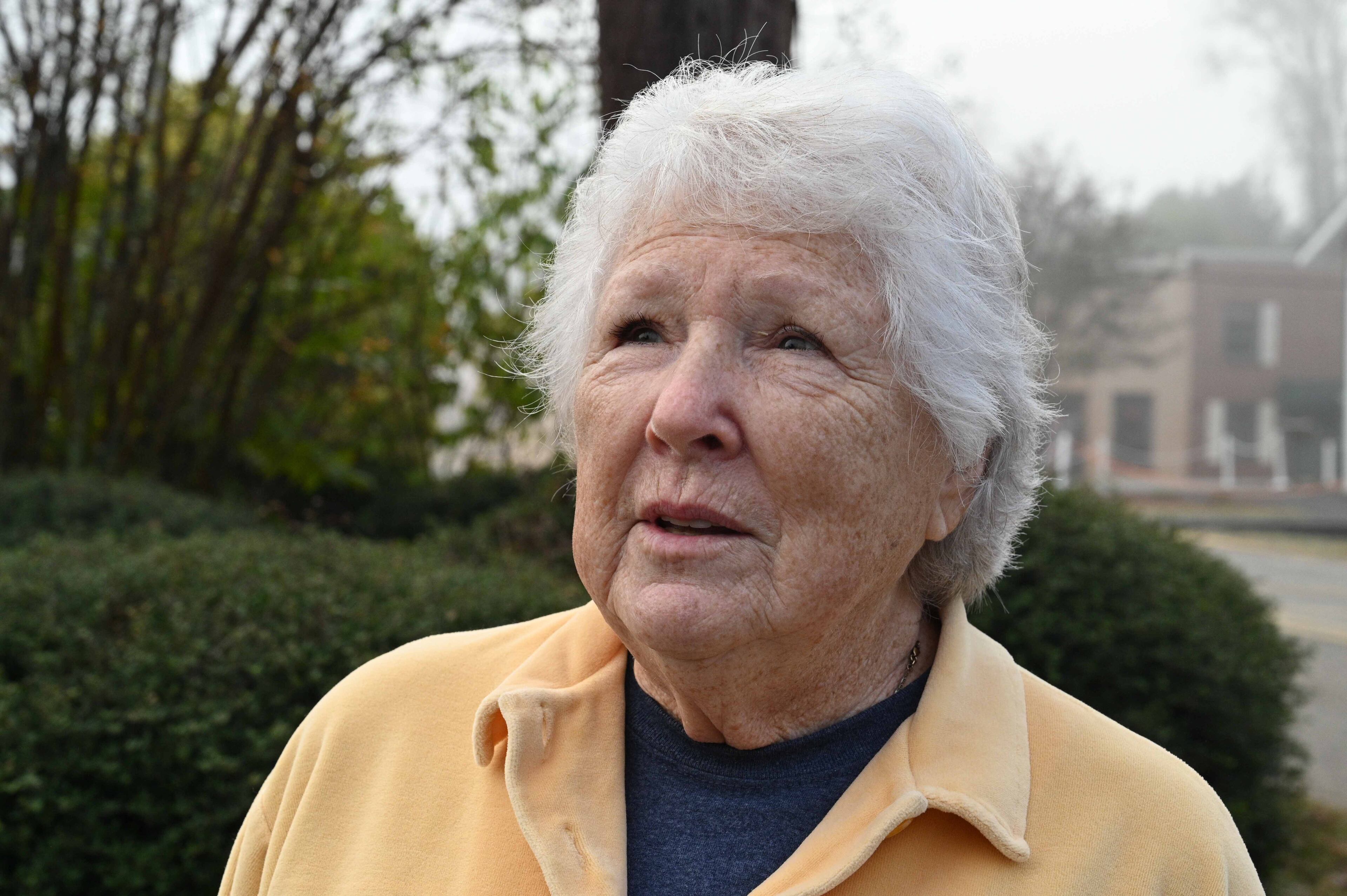 Linda Campbell, a retired nurse from Plains who volunteered in Carter’s first presidential campaign, called the former first lady kind and caring. “We are sad but we know she is not suffering any more,” said Campbell as she helped string up Christmas lights in town. (Hyosub Shin / Hyosub.Shin@ajc.com)