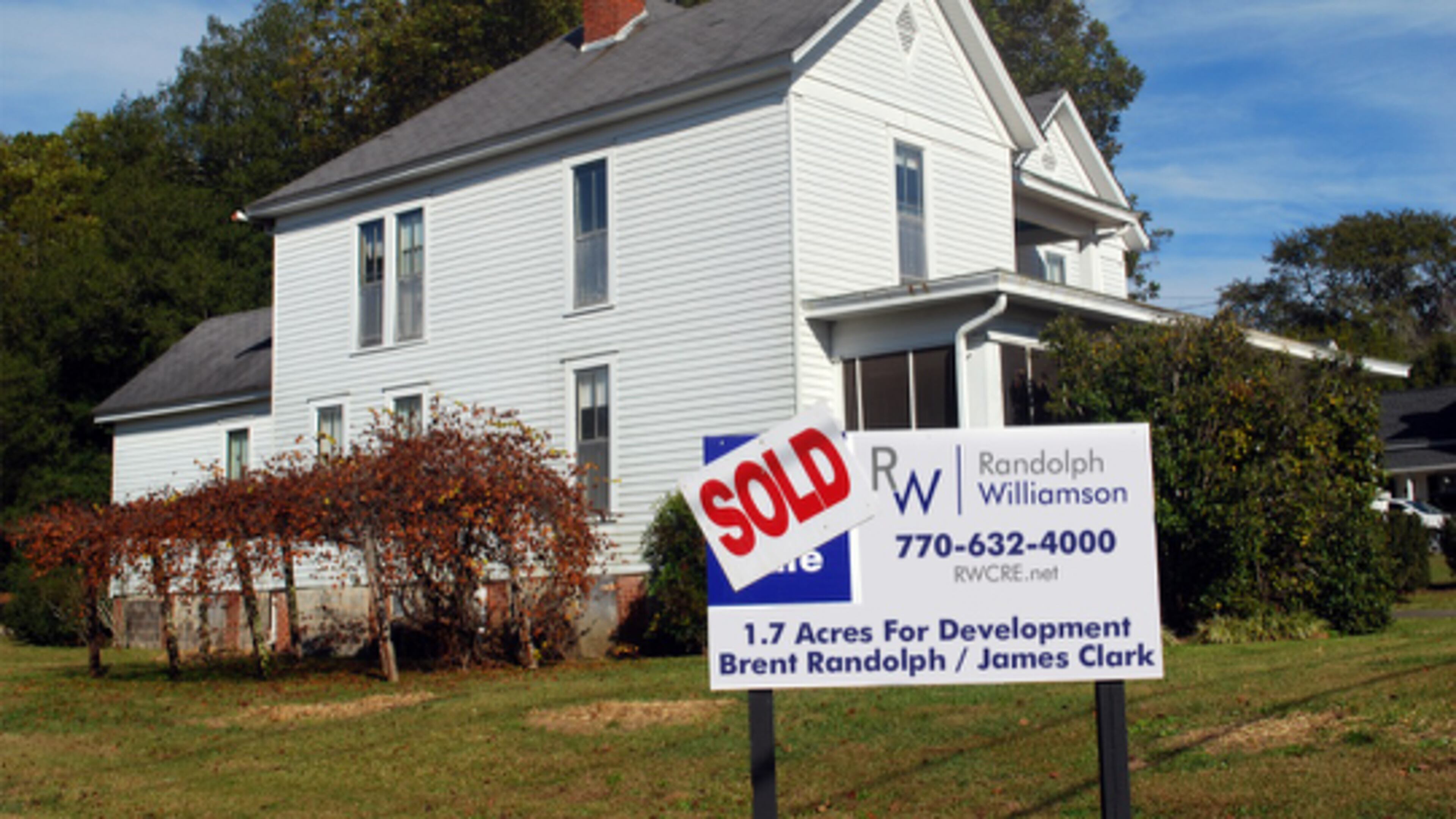 The City of Fayetteville will incorporate its new property at 195 Stonewall Avenue into its Downtown Master Plan. Courtesy Randolph Williamson