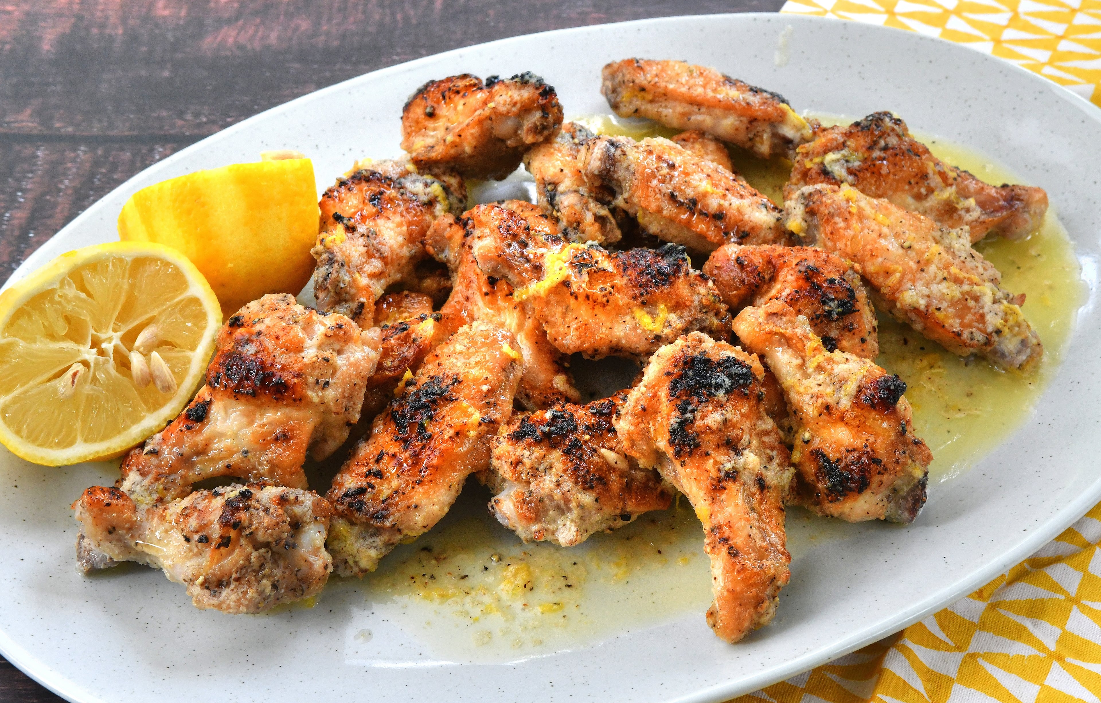 Lemon pepper chicken wings. (Chris Hunt for the AJC)