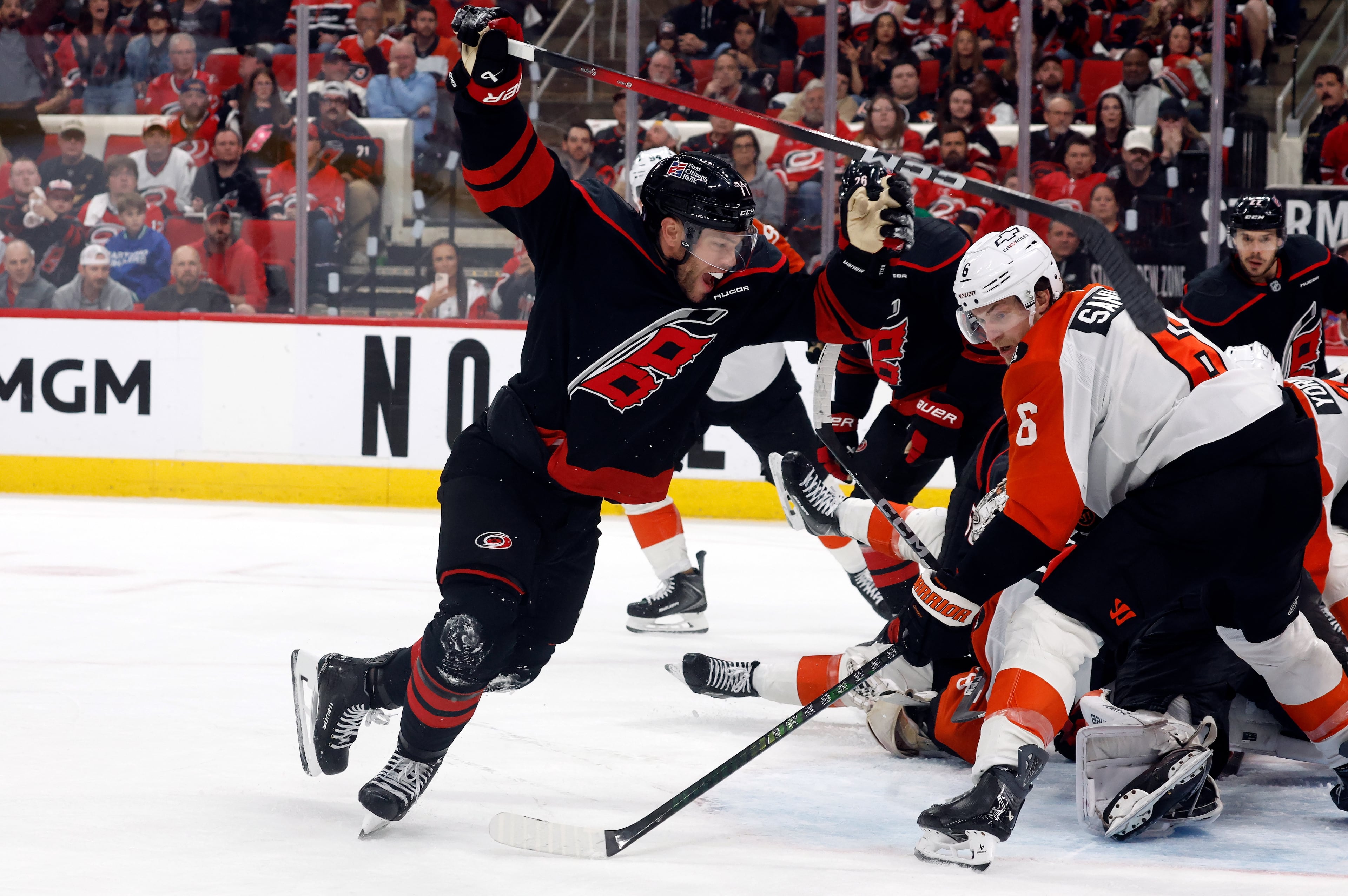 Flyers Hurricanes Hockey