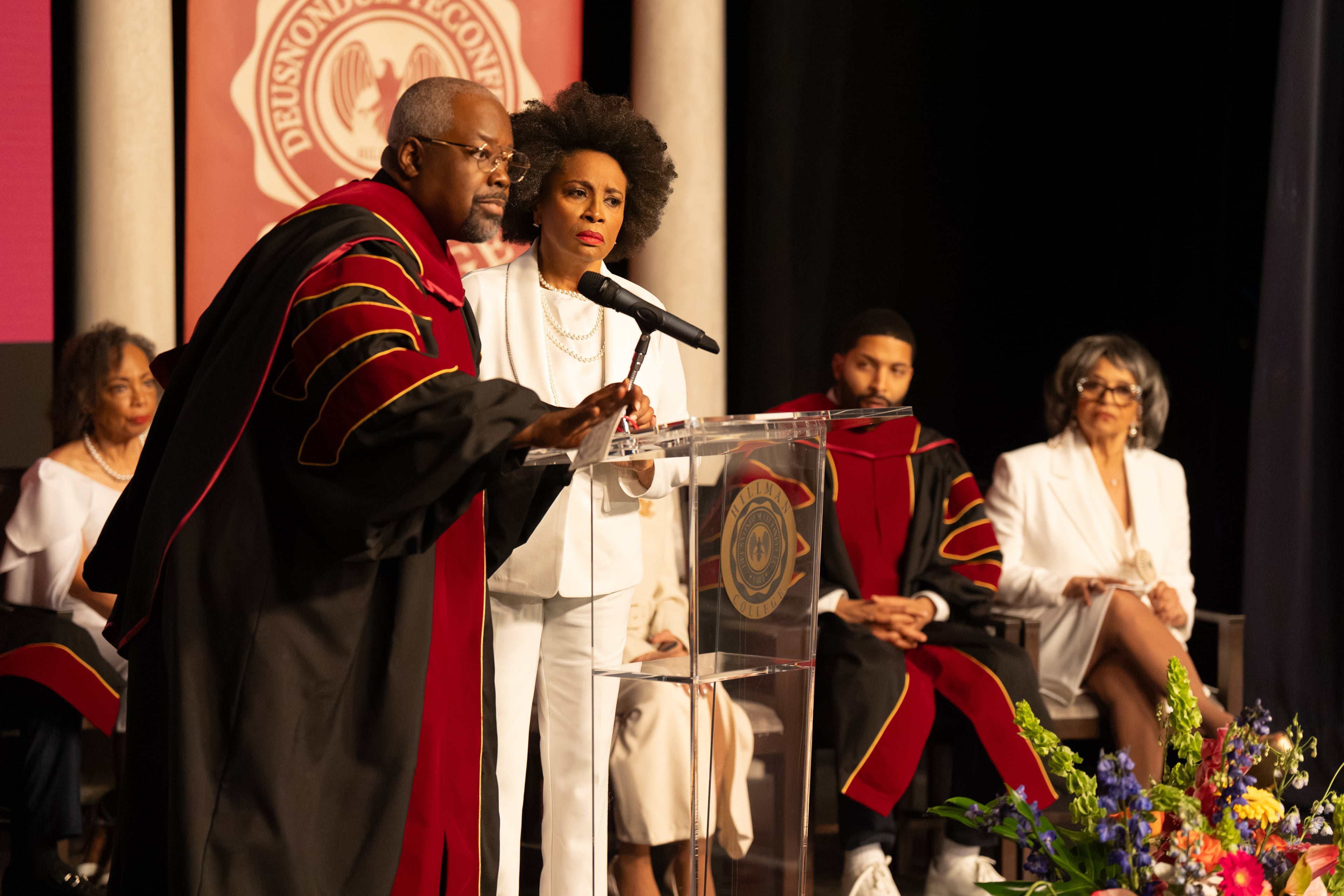 Kadeem Hardison (Dwayne Wayne) and Jenifer Lewis (Dorothy Dandridge Davenport) attend convocation in the opening episode of the Netflix reboot of "A Different World" shot at the LaTanya Richardson Jackson and Samuel L. Jackson Performing Arts Center at Spelman College. Cr. (Quantrell Colbert/Courtesy of Netflix)