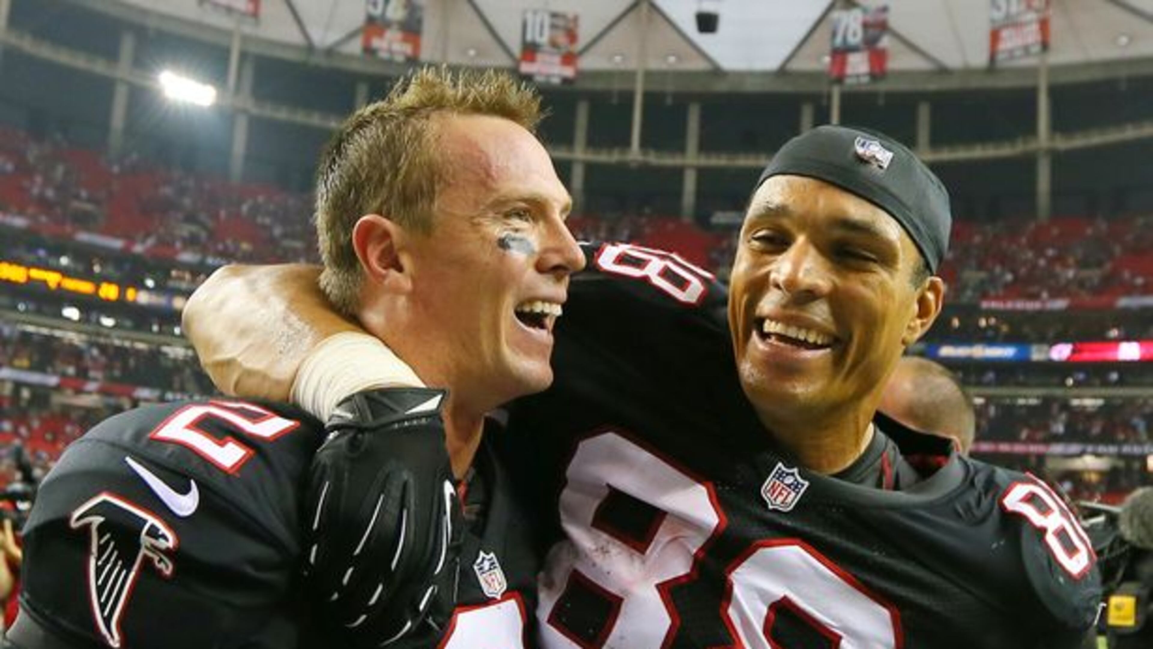 Former Falcons tight end Tony Gonzalez (right, with Matt Ryan).