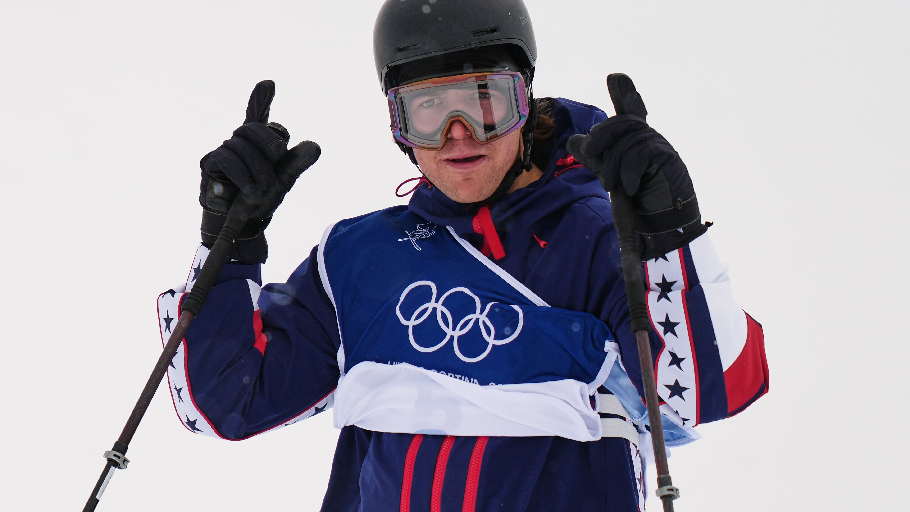 United States' Hunter Hess reacts during the men's freestyle skiing halfpipe qualifications at the 2026 Winter Olympics, in Livigno, Italy, Friday, Feb. 20, 2026. (AP Photo/Julia Demaree Nikhinson)