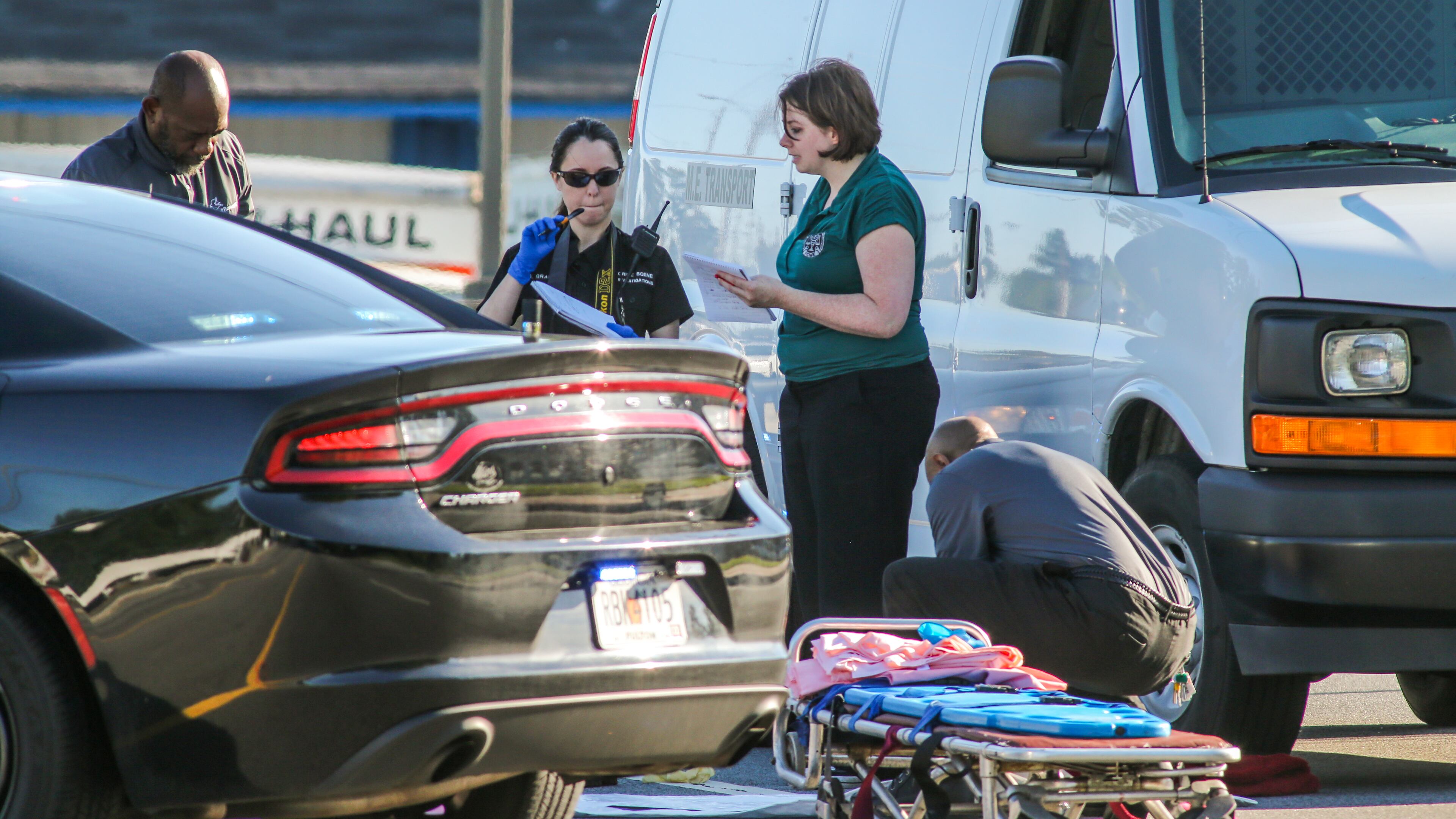June 4, 2018 South Fulton: City of South Fulton police investigators worked the scene Monday June 4, 2018 of a deadly hit-and-run on Old National Highway. One person is in custody the hit-and-run on a South Fulton police spokeswoman said. The driver kept going after hitting a pedestrian at the intersection of Old National Highway and Jerome Road, Cpl. Maureen Smith told Channel 2 Action News. The names of the driver and the pedestrian have not been released. This is in the preliminary stages of investigation and no further information will be provided at this time, Smith told Channel 2. JOHN SPINK/JSPINK@AJC.COM