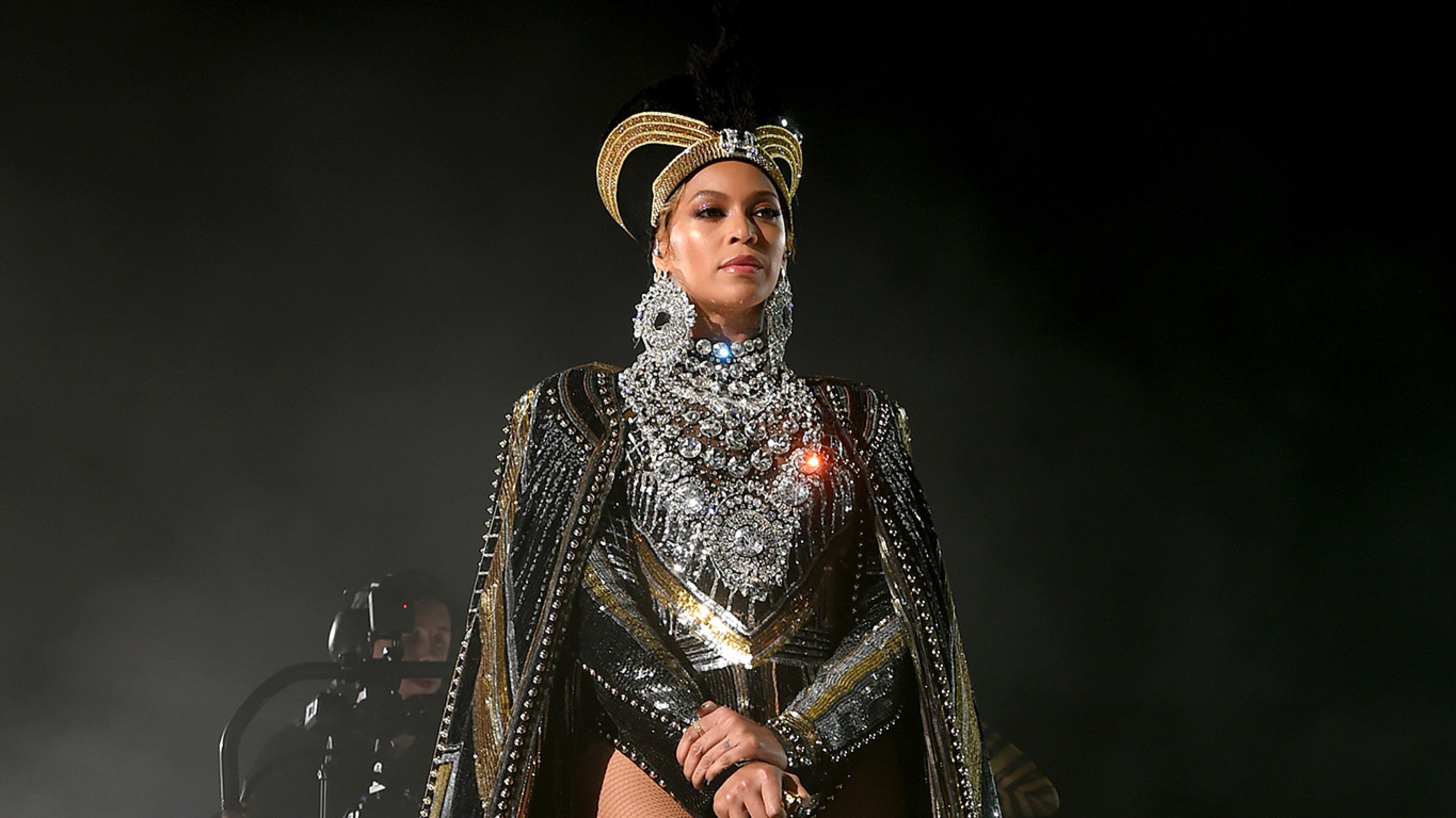 INDIO, CA - APRIL 14: Beyonce Knowles performs onstage during 2018 Coachella Valley Music And Arts Festival Weekend 1 at the Empire Polo Field on April 14, 2018 in Indio, California. (Photo by Larry Busacca/Getty Images for Coachella )