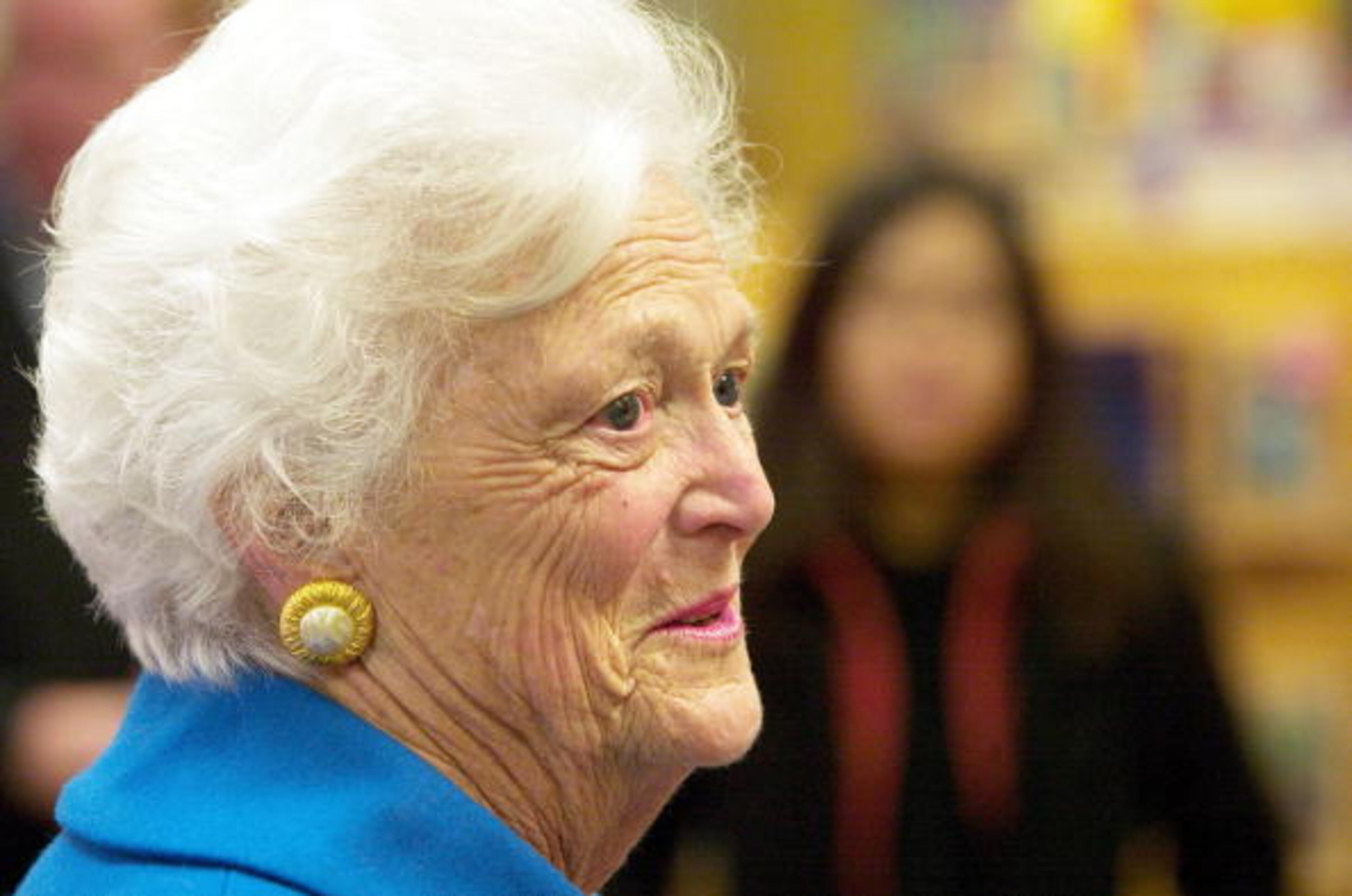 WASHINGTON - DECEMBER 12: Former first lady Barbara Bush greets people at Barns and Noble in Washington during a meet and greet coinciding with the release of her new book "Reflections: Life after the White House" December 12, 2003 in Washington, DC. (Photo by Brendan Smialowski/Getty Images)