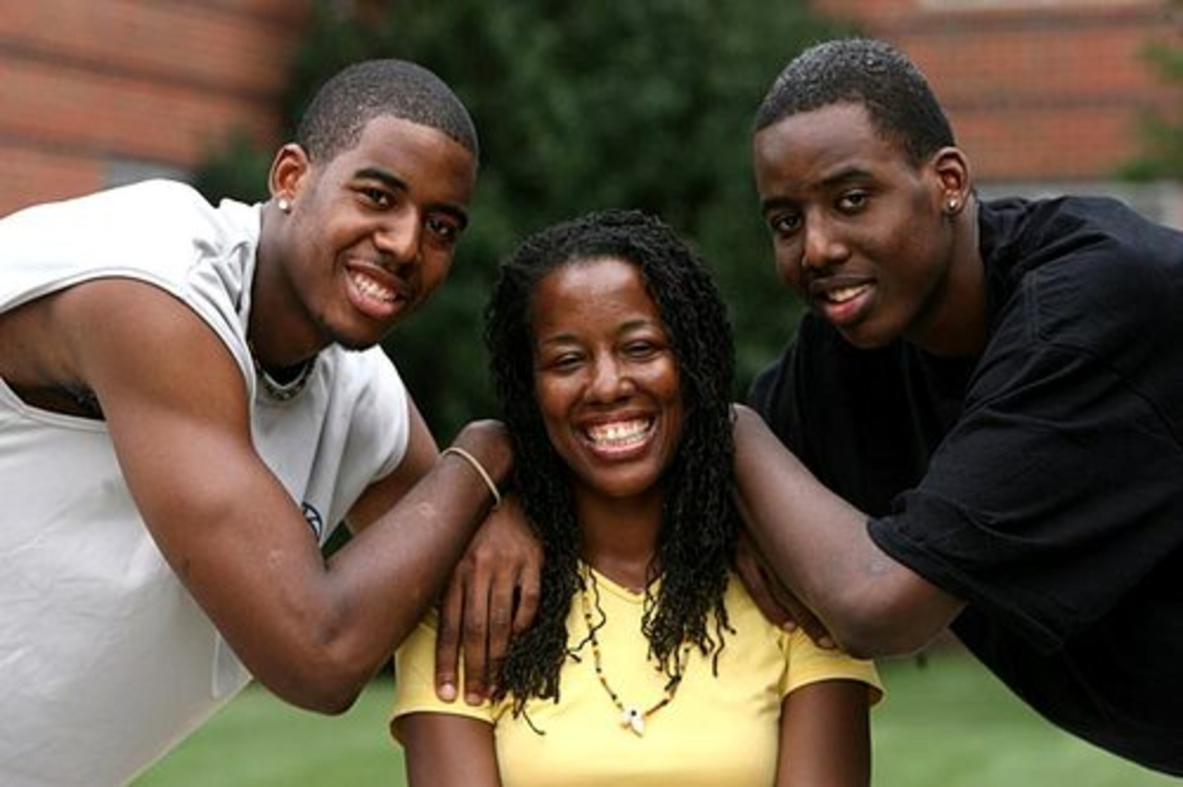 Al-Farouq Aminu (right) isn't the only hoops star in his family. Brother Alade (left) is a junior standout with the Ga. Tech Yellow Jackets. Mom Anjirlic (center) has had to raise her family alone since her husband left in 2006.