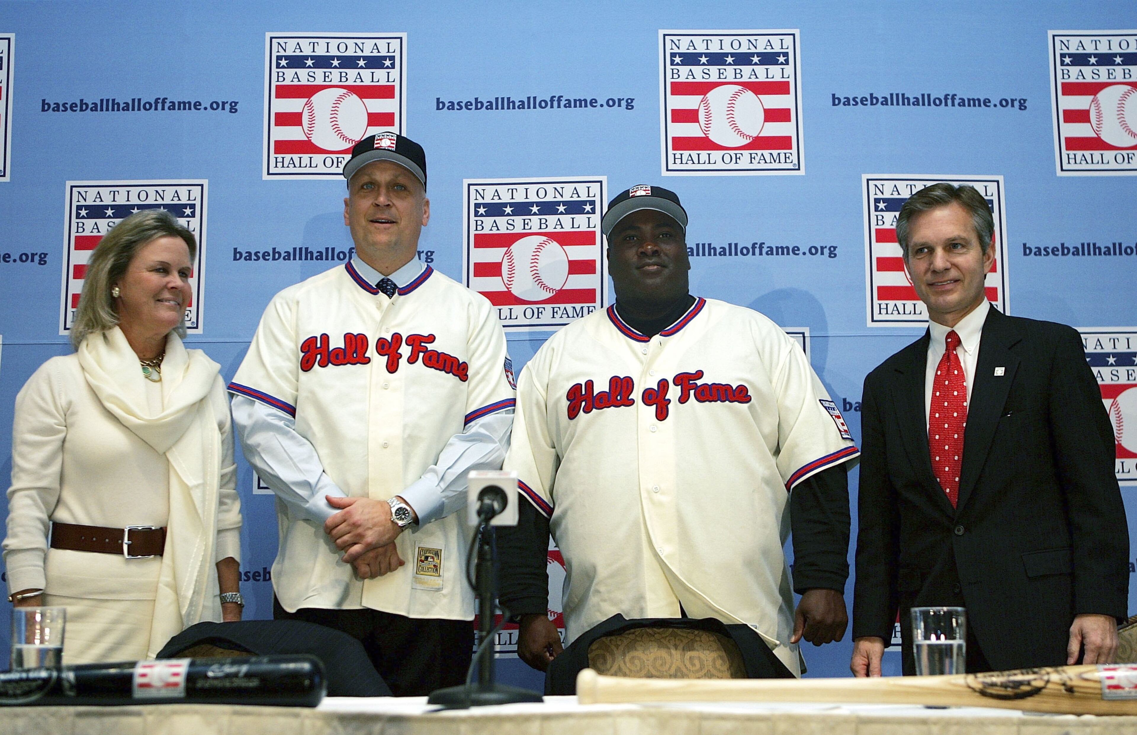 NEW YORK - JANUARY 10: (L-R) Jane Forbes Clark the Chairman of the Baseball Hall of fame, Cal Ripken Jr., Tony Gwynn and Dale Petroskey, President of the Baseball Hall of Fame, pose at the press conference to announce the 2007 Hall of Fame Electees at the Waldorf Astoria on January 10, 2007 in New York City. (Photo by Chris Trotman/Getty Images)