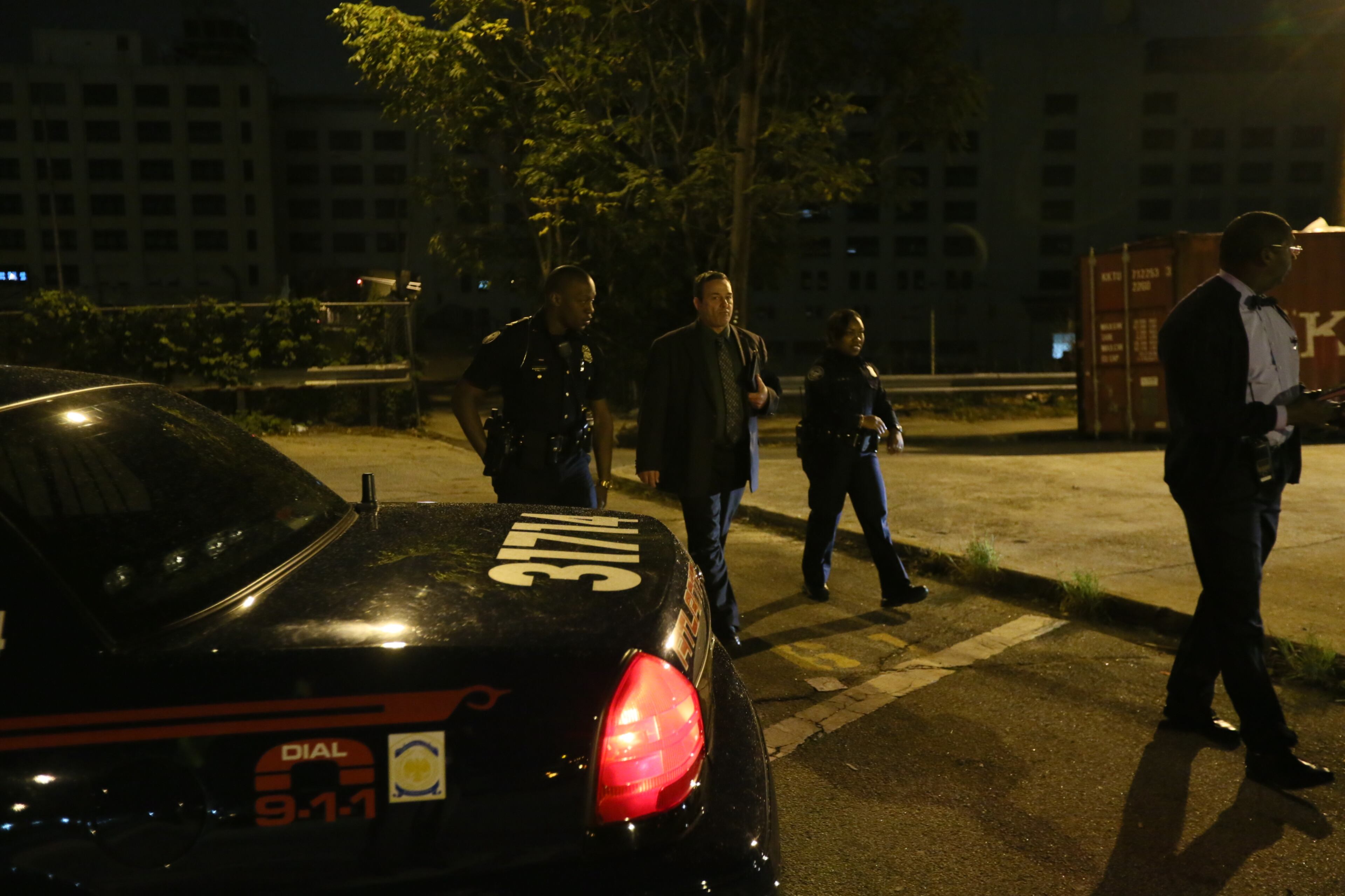 Atlanta police homicide investigators are investigating the shooting death of a man whose body was found early Tuesday on a pedestrian bridge near downtown. A passerby discovered the victim around 4 a.m. on Elliott Street in the Castleberry Hill neighborhood of southwest Atlanta.