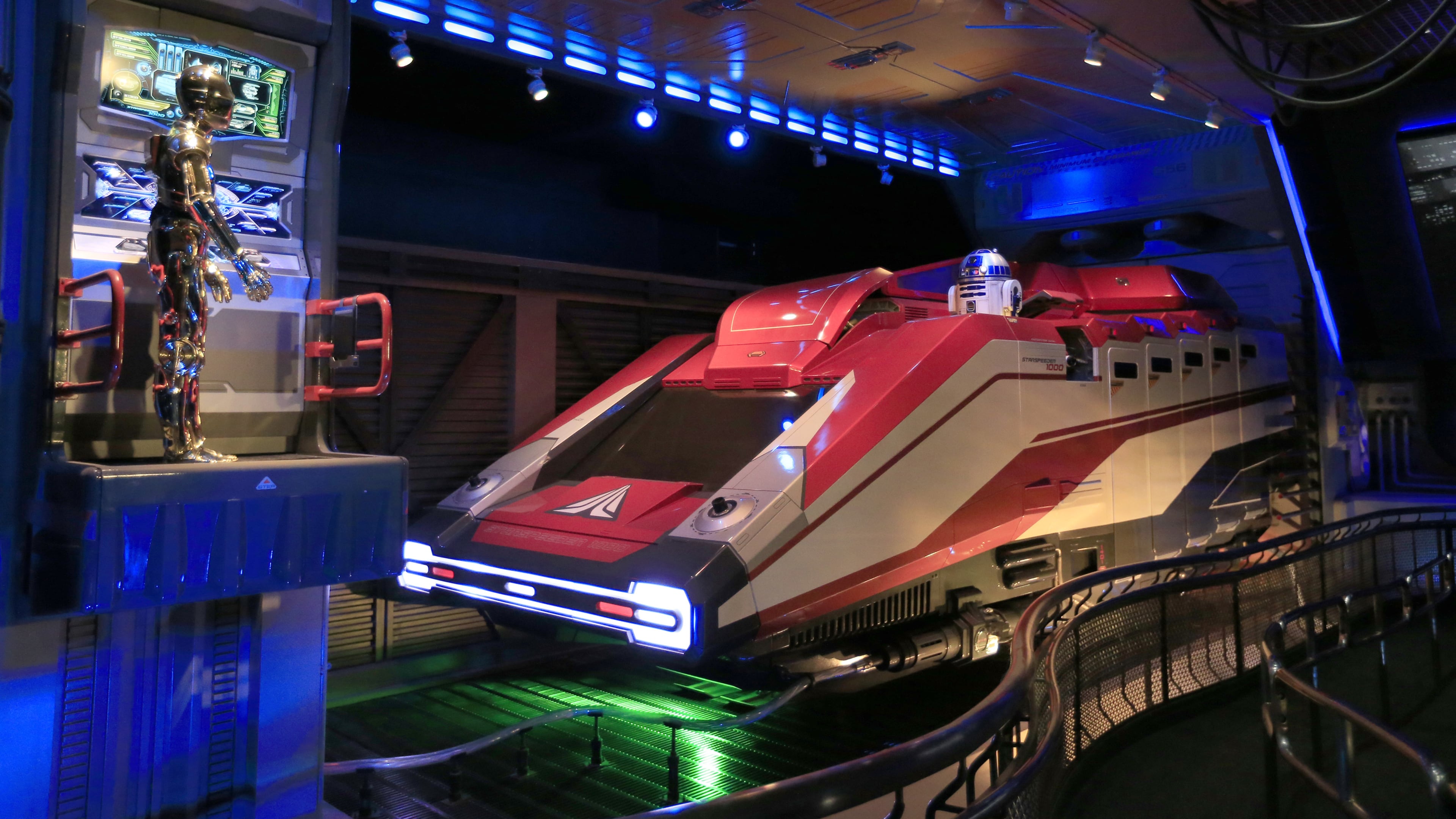 A view of the Star Tours entrance during the media preview of Star Wars Season of The Force at Disneyland in Anaheim, Calif., on November 12, 2015. The attraction is adding elements "Star Wars: The Last Jedi" prior to its December 15, 2017, release. (Allen J. Schaben/Los Angeles Times/TNS)