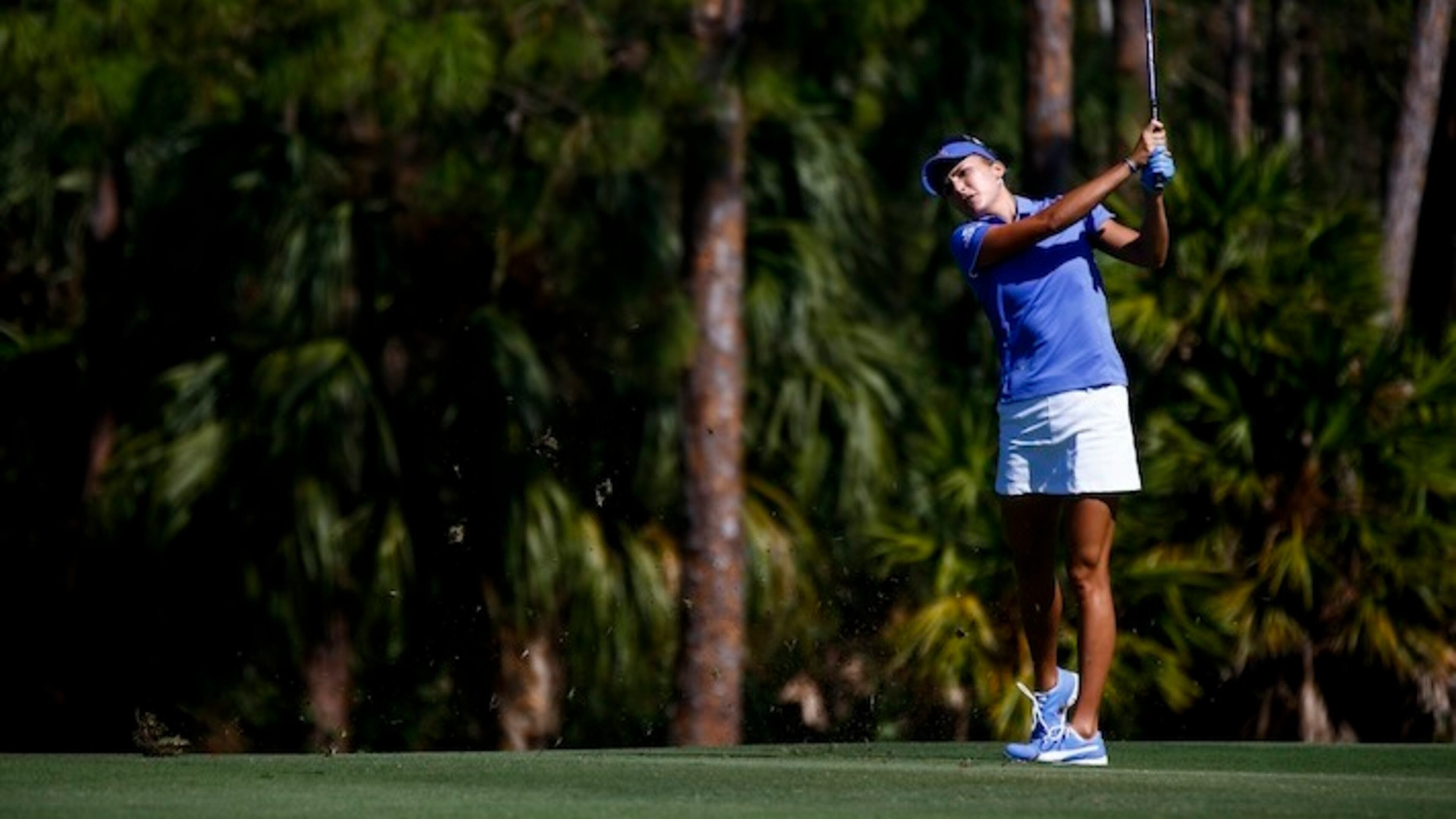 LPGA Tour pro Lexi Thompson watches her shot during the final round of the CME Group Tour Championship at Tiburón Golf Club, Sunday, Nov. 19, 2017 in Naples, Fla. Thompson finished the tournament tied for second place with a score of fourteen-under par. (Luke Franke/Naples Daily News via AP)