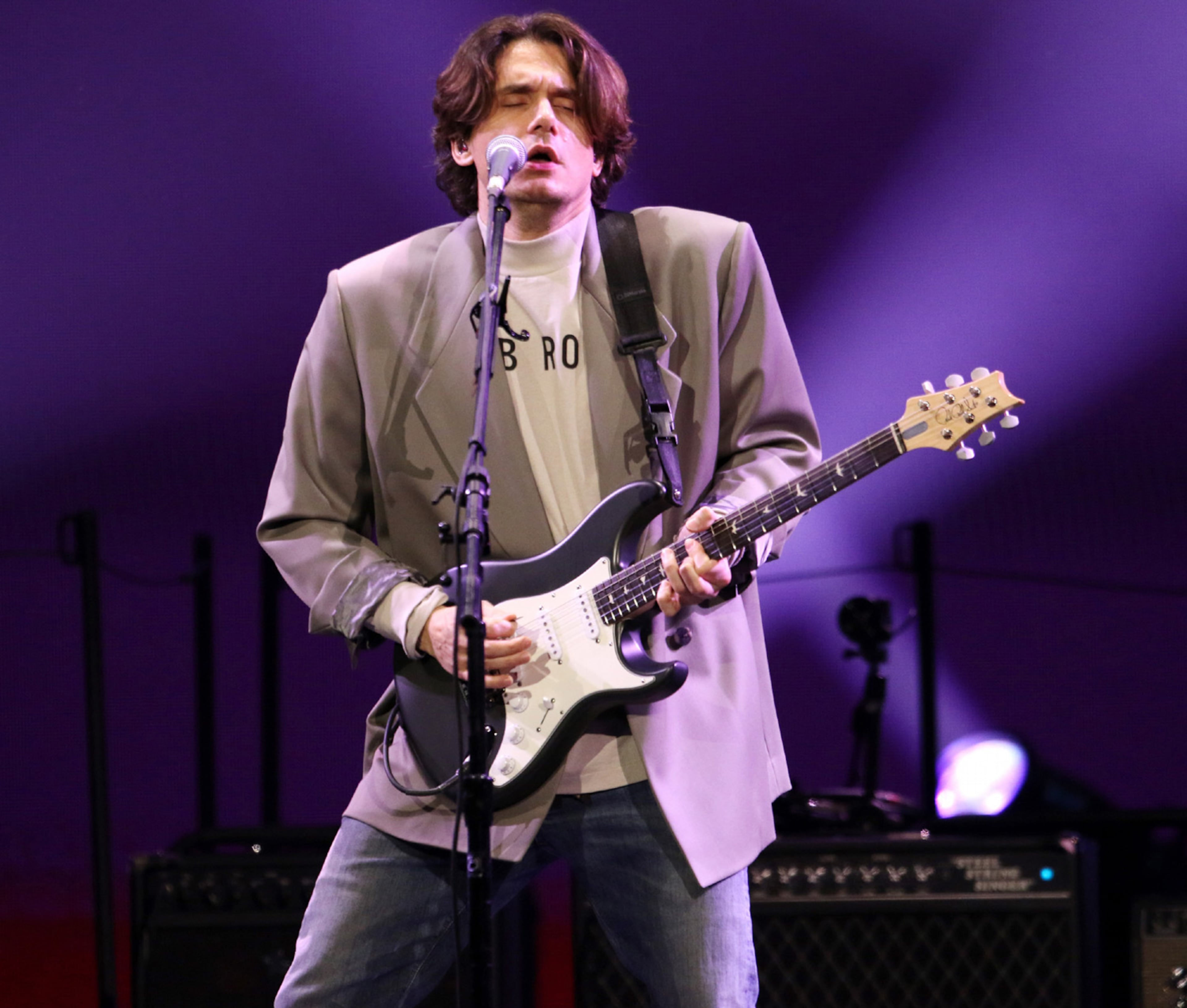 John Mayer rocked a sold-out State Farm Arena on Friday, April 8, 2022, on his SOB Rock Tour, with Yebba opening the first of two nights. (Photo: Robb Cohen for The Atlanta Journal-Constitution)