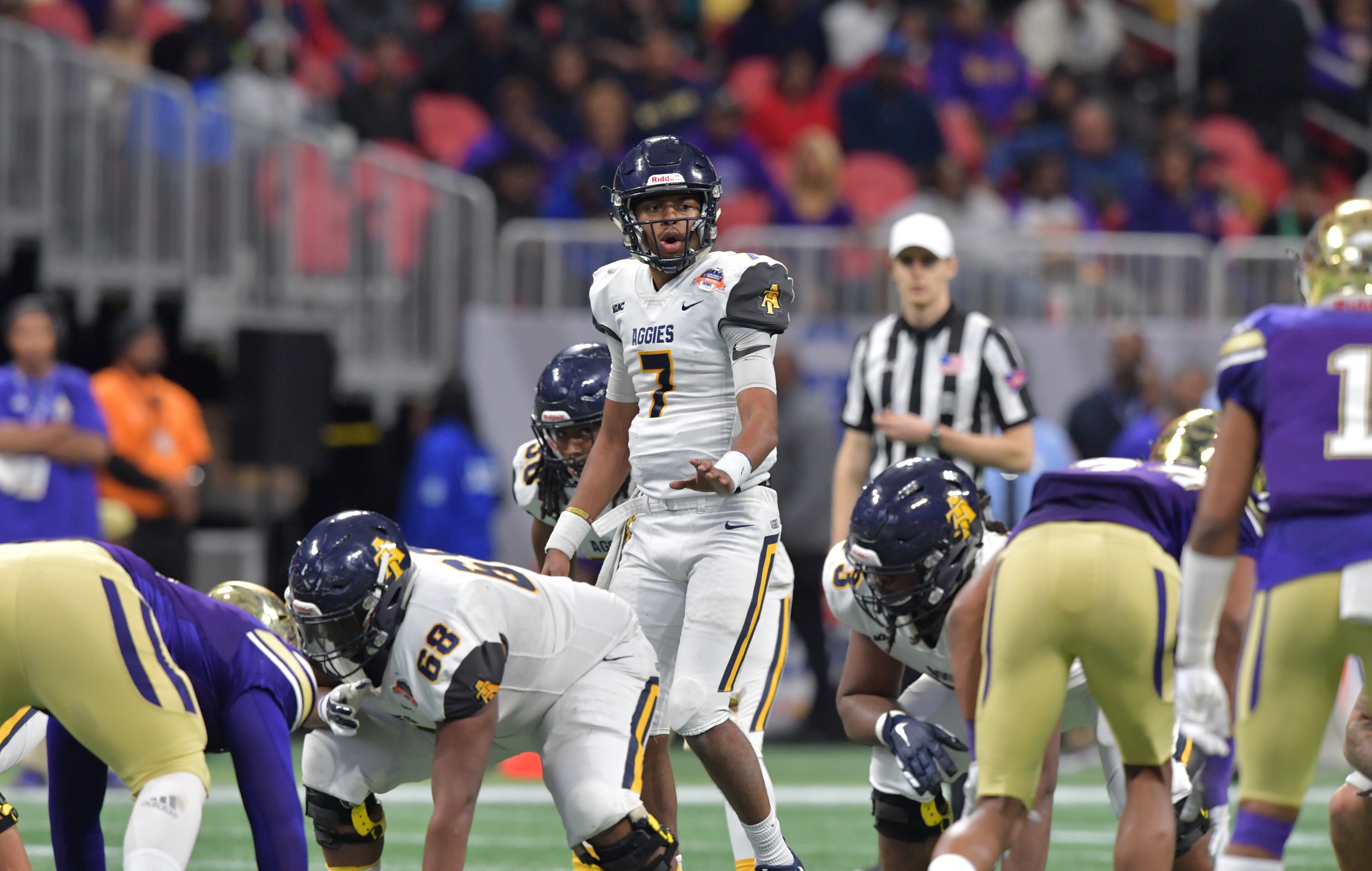 December 15, 2018 Atlanta - North Carolina A&T quarterback Lamar Raynard (7) shouts instructions during the second half of the 2018 Celebration Bowl at Mercedes-Benz Stadium on Saturday, December 15, 2018. North Carolina A&T won 24-22 over the Alcorn State. HYOSUB SHIN / HSHIN@AJC.COM