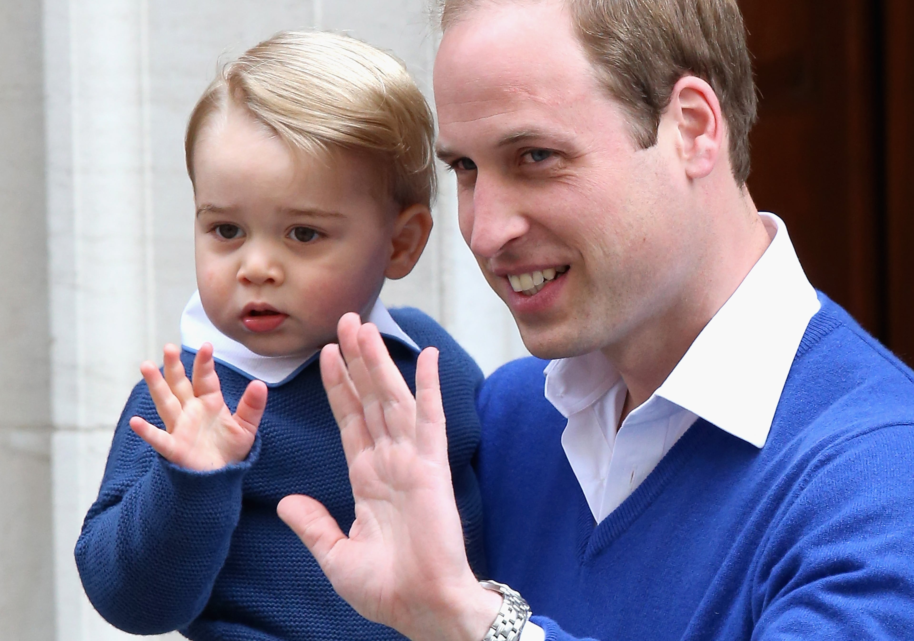 LONDON, ENGLAND - MAY 02: Prince William, Duke of Cambridge and Prince George of Cambridge arrive at the Lindo Wing after Catherine, Duchess of Cambridge gave birth to a baby girl at St Mary's Hospital on May 2, 2015 in London, England. (Photo by Chris Jackson/Getty Images)