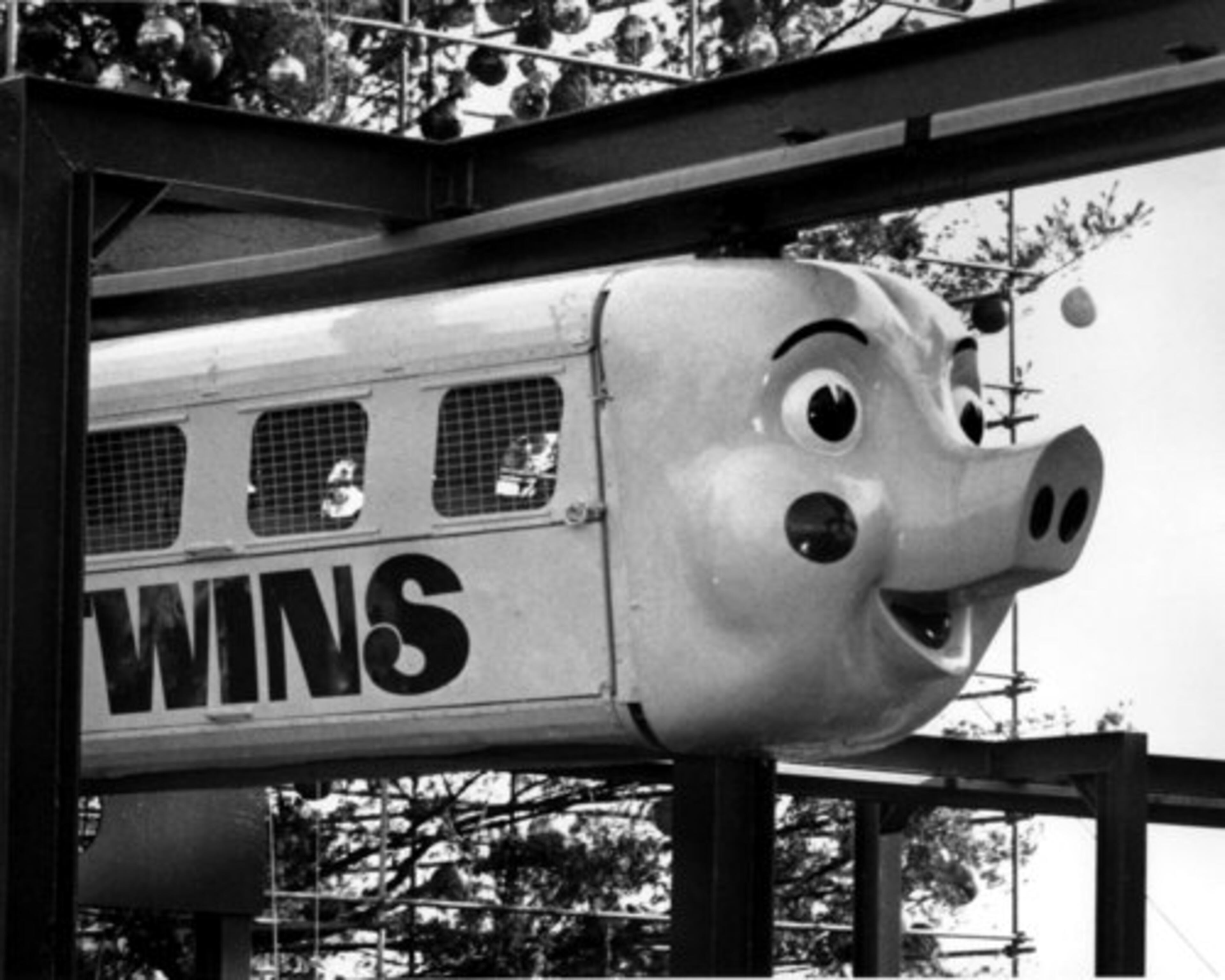 You can see young passengers in this vintage photo, which conveys some of the ride's charm, but not its pinkness.