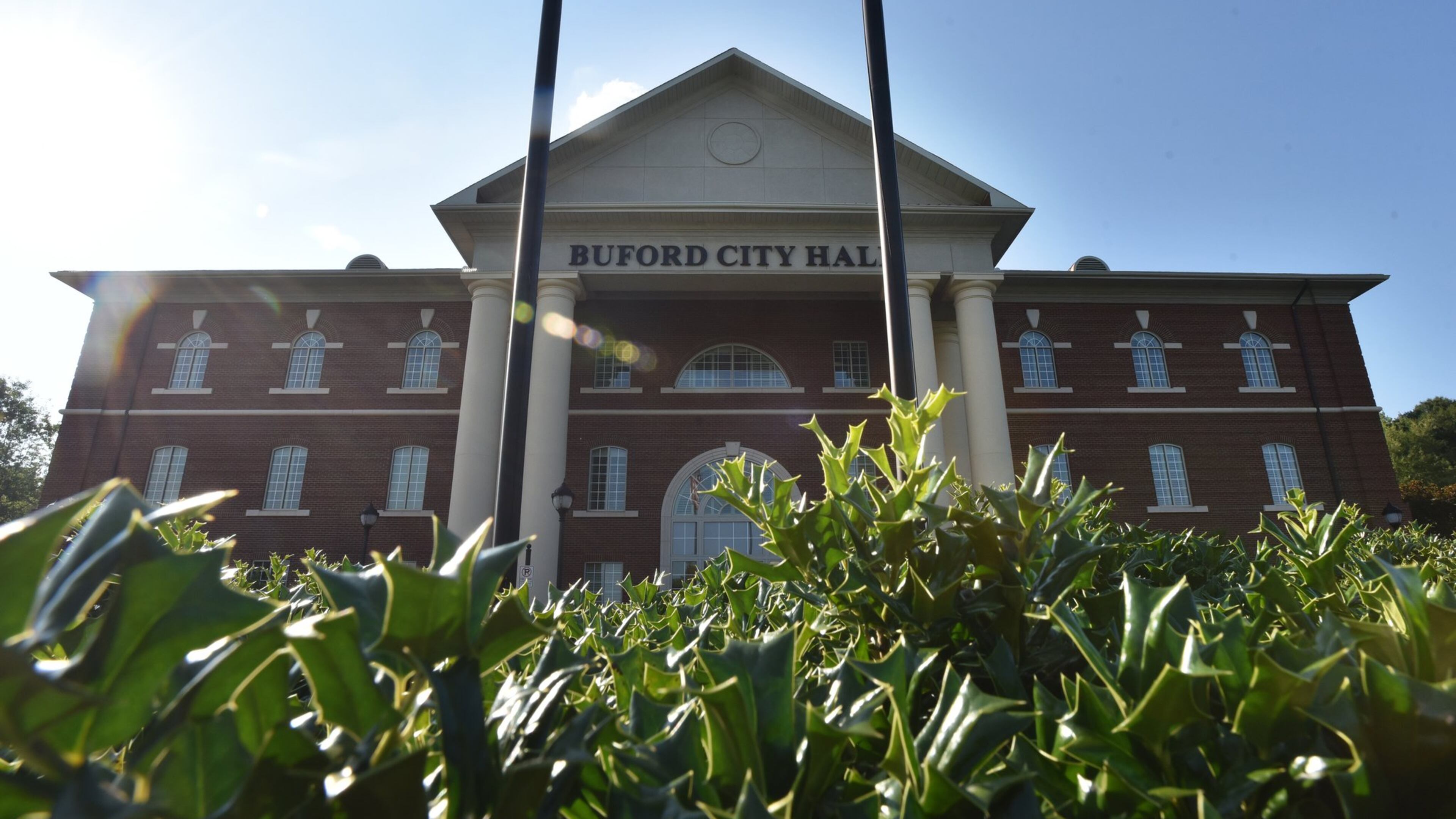 August 28, 2018 Buford - Exterior of Buford City Hall in Buford on Tuesday, August 28, 2018. In northern Gwinnett County along Lake Lanier, the City of Buford has created itself as a haven for families seeking low taxes, top-notch schools and winning football. But now the city is grappling with a scandal that threatens its reputation. The school’s superintendent has resigned after an audio recording surfaced in which he repeatedly used racial slurs. HYOSUB SHIN / HSHIN@AJC.COM