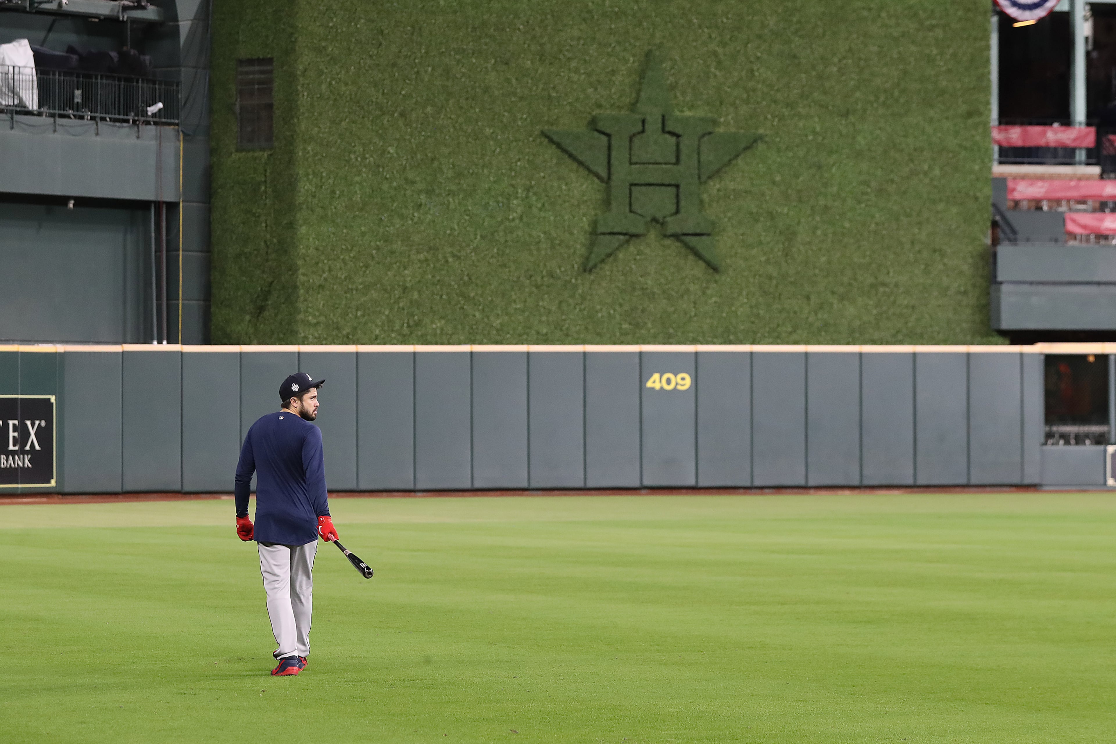 102521 HOUSTON: Braves catcher Travis d'Arnaud takes in Minute Maid Park during team practice the day before playing the Astros in game 1 of the World Series on Monday, Oct. 25, 2021, in Houston. “Curtis Compton / Curtis.Compton@ajc.com”