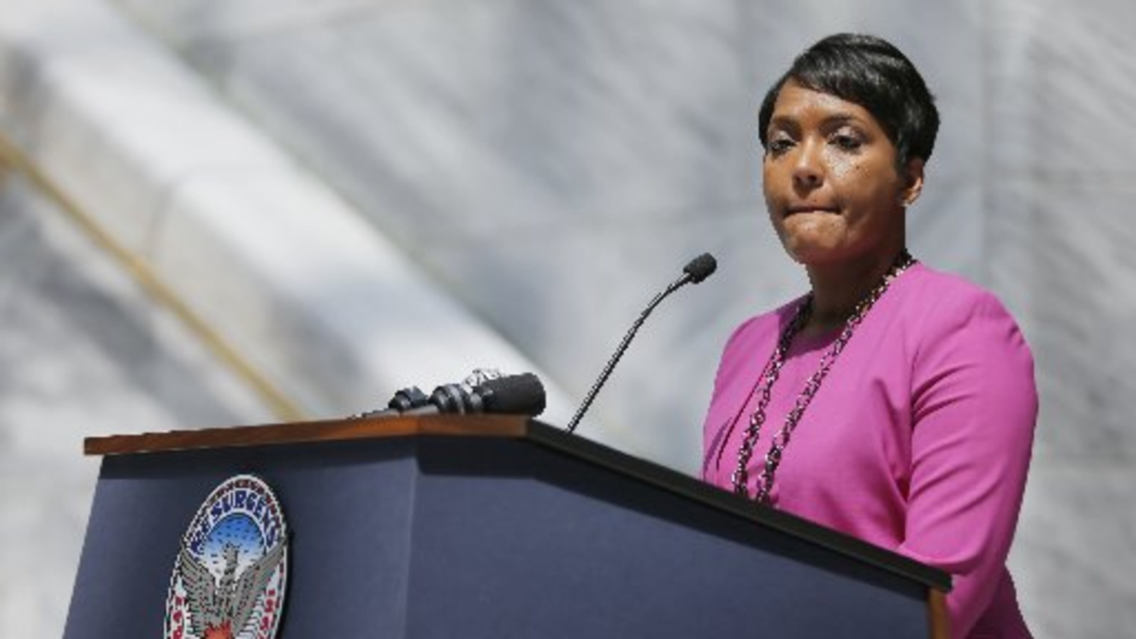 Atlanta Mayor Keisha Lance Bottoms announced Thursday that Invest Atlanta has created an ad hoc committee to look into a $40,000 transaction between the city and Partners For Prosperity, a nonprofit fundraising arm for Invest Atlanta. Bottoms made the announcement after an the Invest Atlanta board came out of a closed-door executive session.