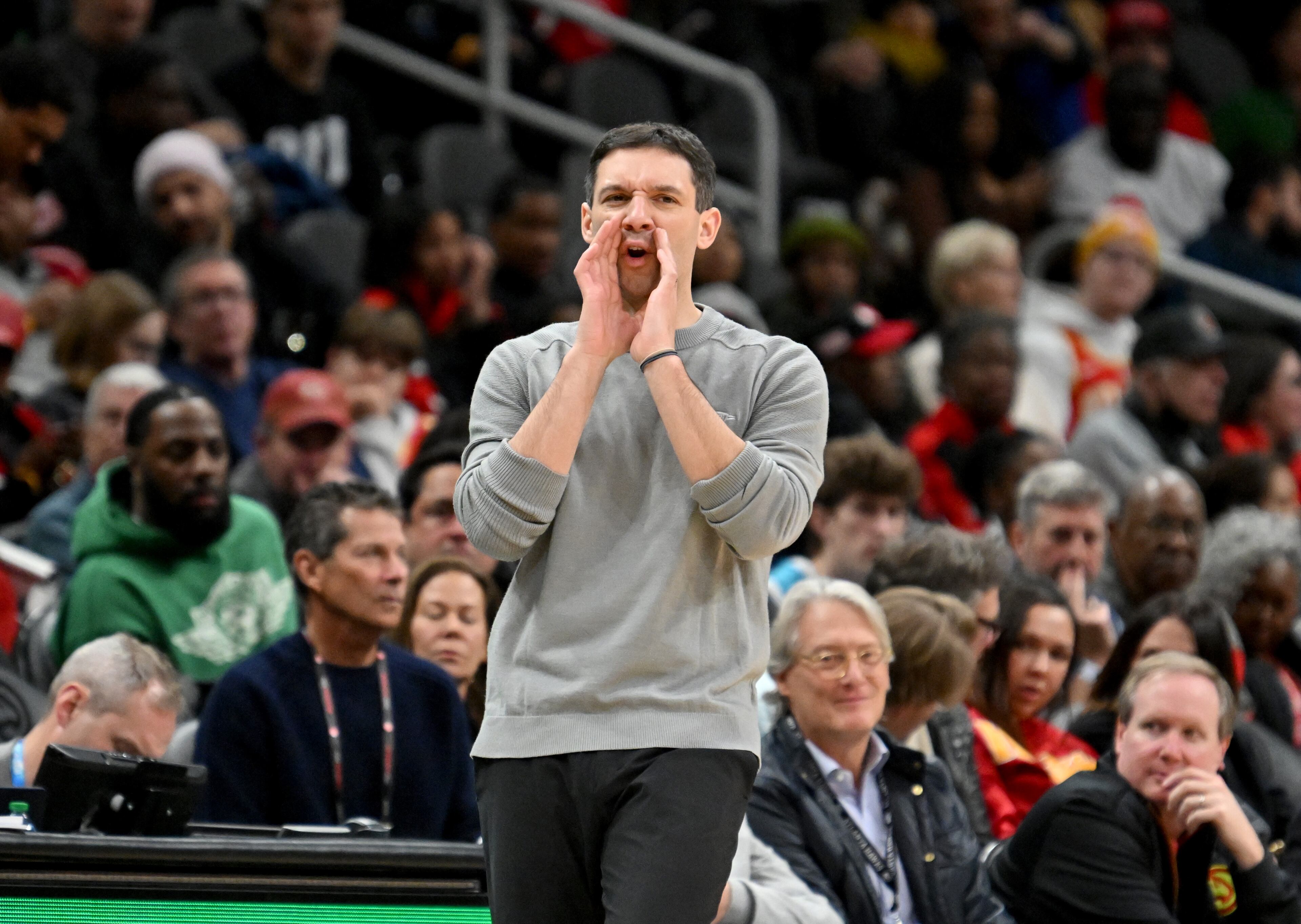 Oklahoma City Thunder head coach Mark Daigneault shouts instructions during the first half in an NBA basketball game at State Farm Arena, Wednesday, December 3, 2024, in Atlanta. (Hyosub Shin / Hyosub.Shin@ajc.com)