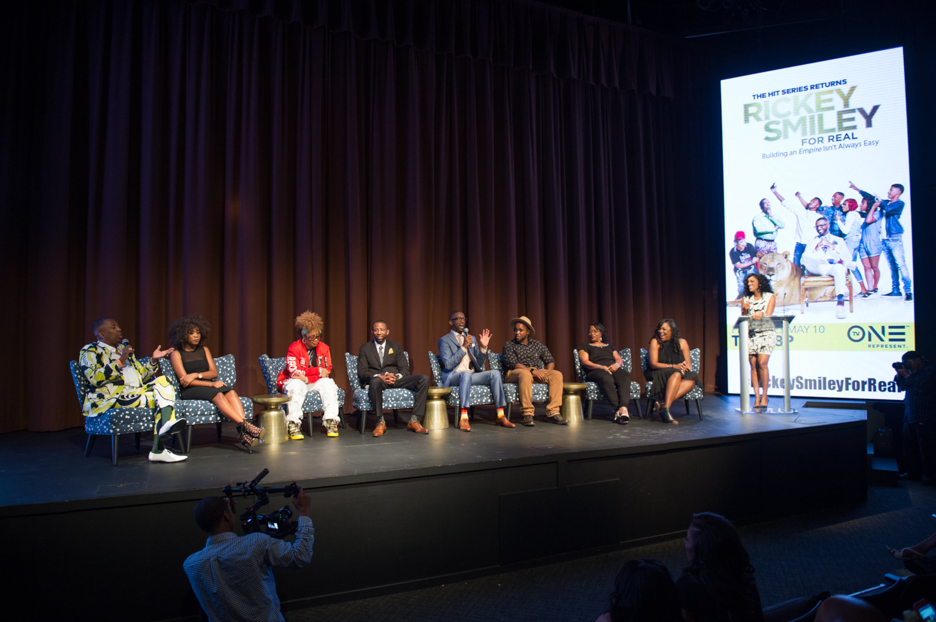 ATLANTA, GA - MAY 04: A general view of the entire cast during TV One's "Rickey Smiley For Real" season 2 premiere at SCADshow on May 4, 2016 in Atlanta, Georgia. (Photo by Marcus Ingram/Getty Images for TV One)
