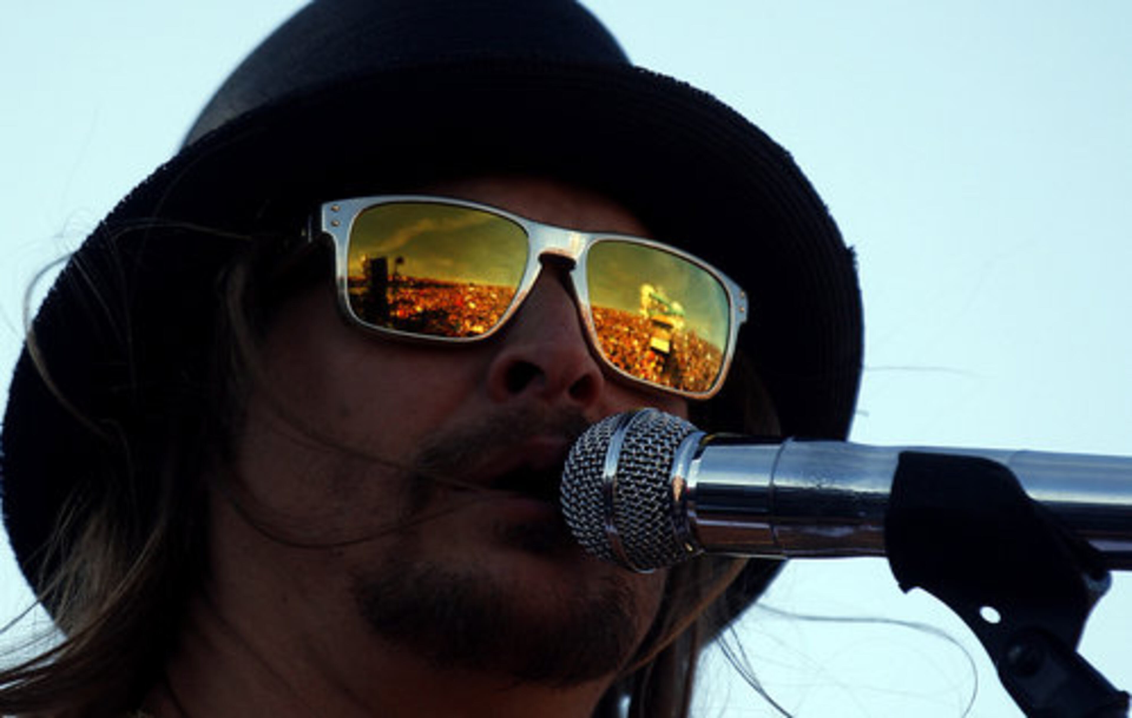 The Kid Rock cruise was the product of Atlanta-based promoter Sixthman. The company has cruises featuring Weezer, 311, Lynyrd Skynyrd, Lyle Lovett, Sister Hazel and KISS.