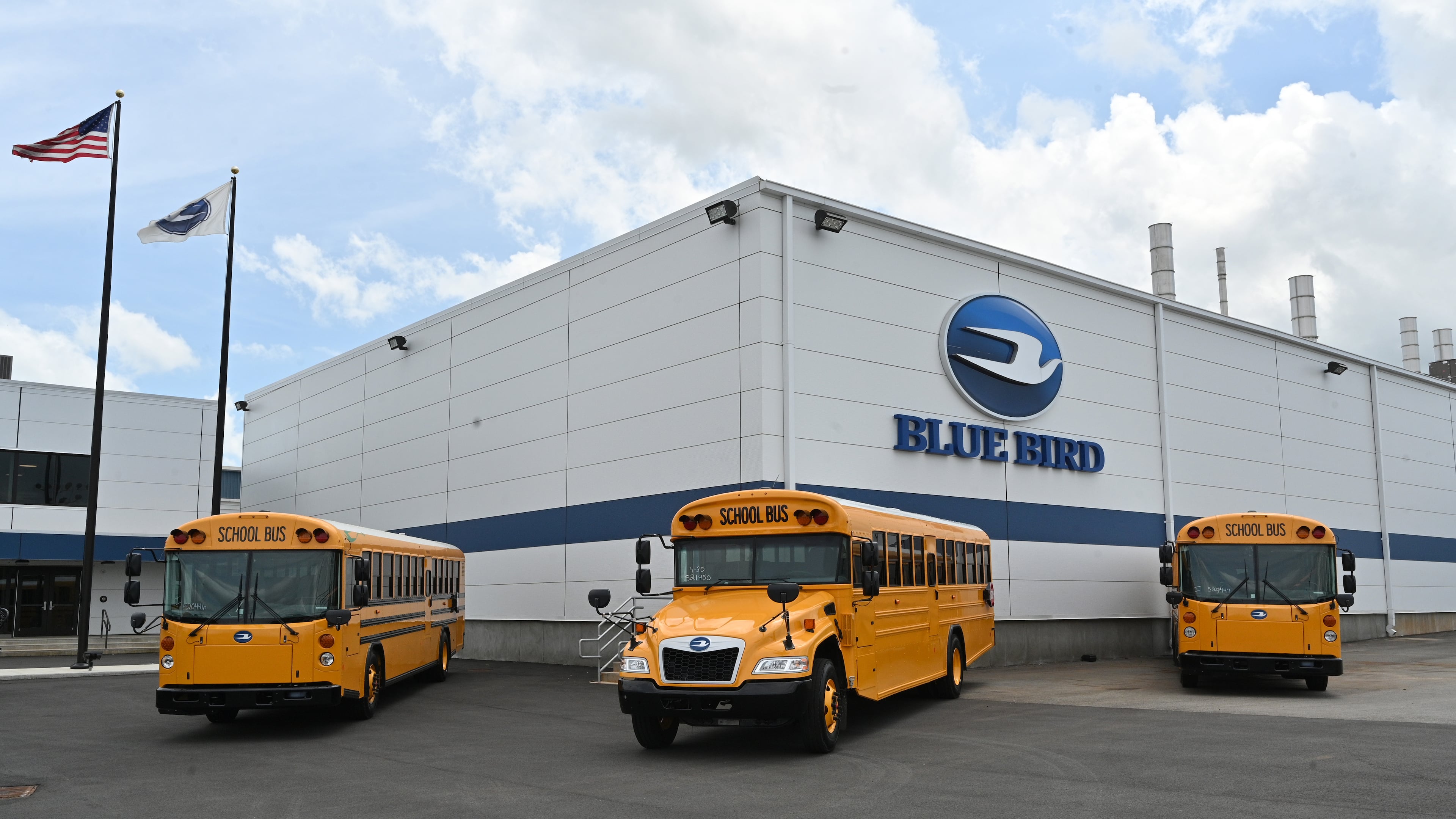 Blue Bird, the Georgia-based school bus manufacturer, plans a $300 million expansion in Peach County, where the company said it will create 375 jobs over the next few years. (Hyosub Shin/AJC 2021)